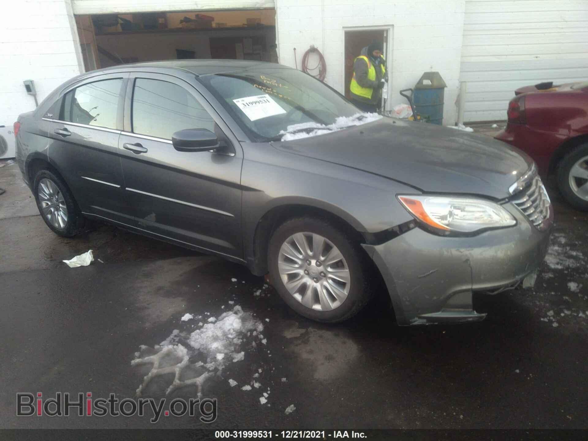 Фотография 1C3CCBAB8CN202189 - CHRYSLER 200 2012