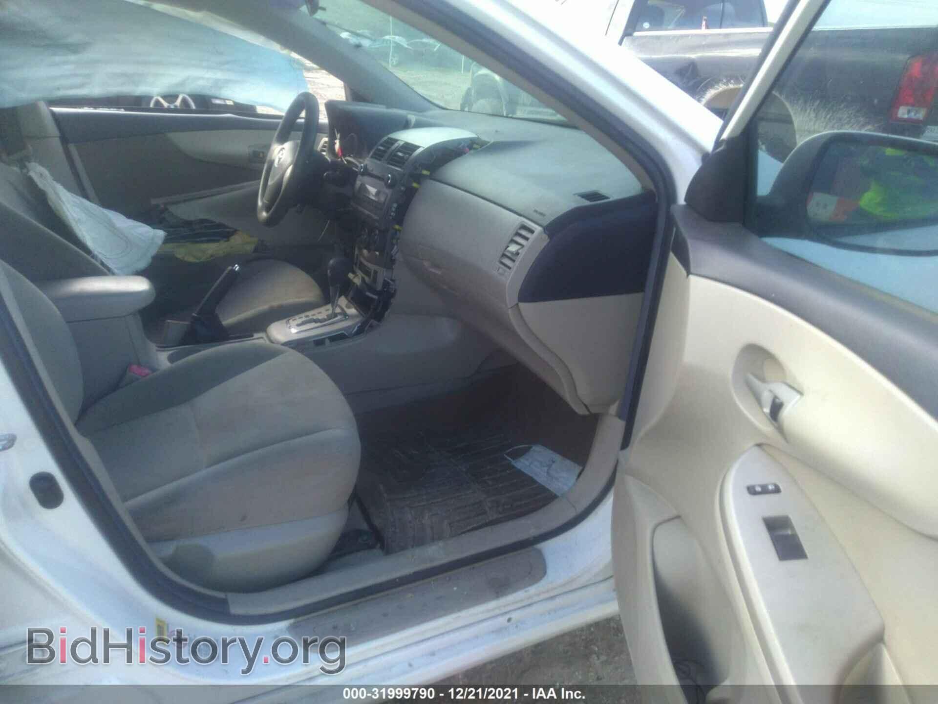 2011 TOYOTA COROLLA - VIN: 2T1BU4EE0BC752735 - Фото 5