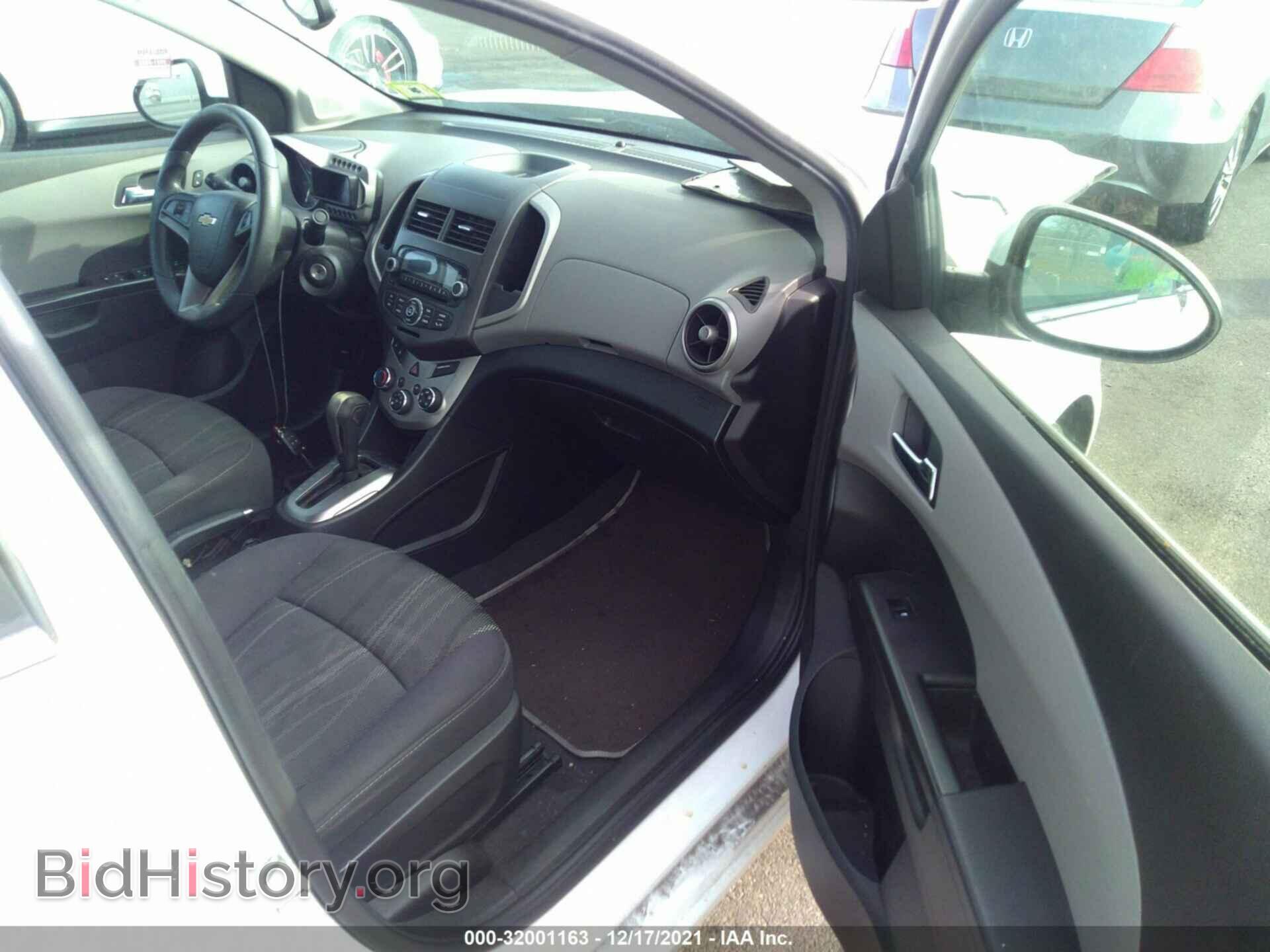 2014 CHEVROLET SONIC - VIN: 1G1JC5SH8E4161538 - Фото 5