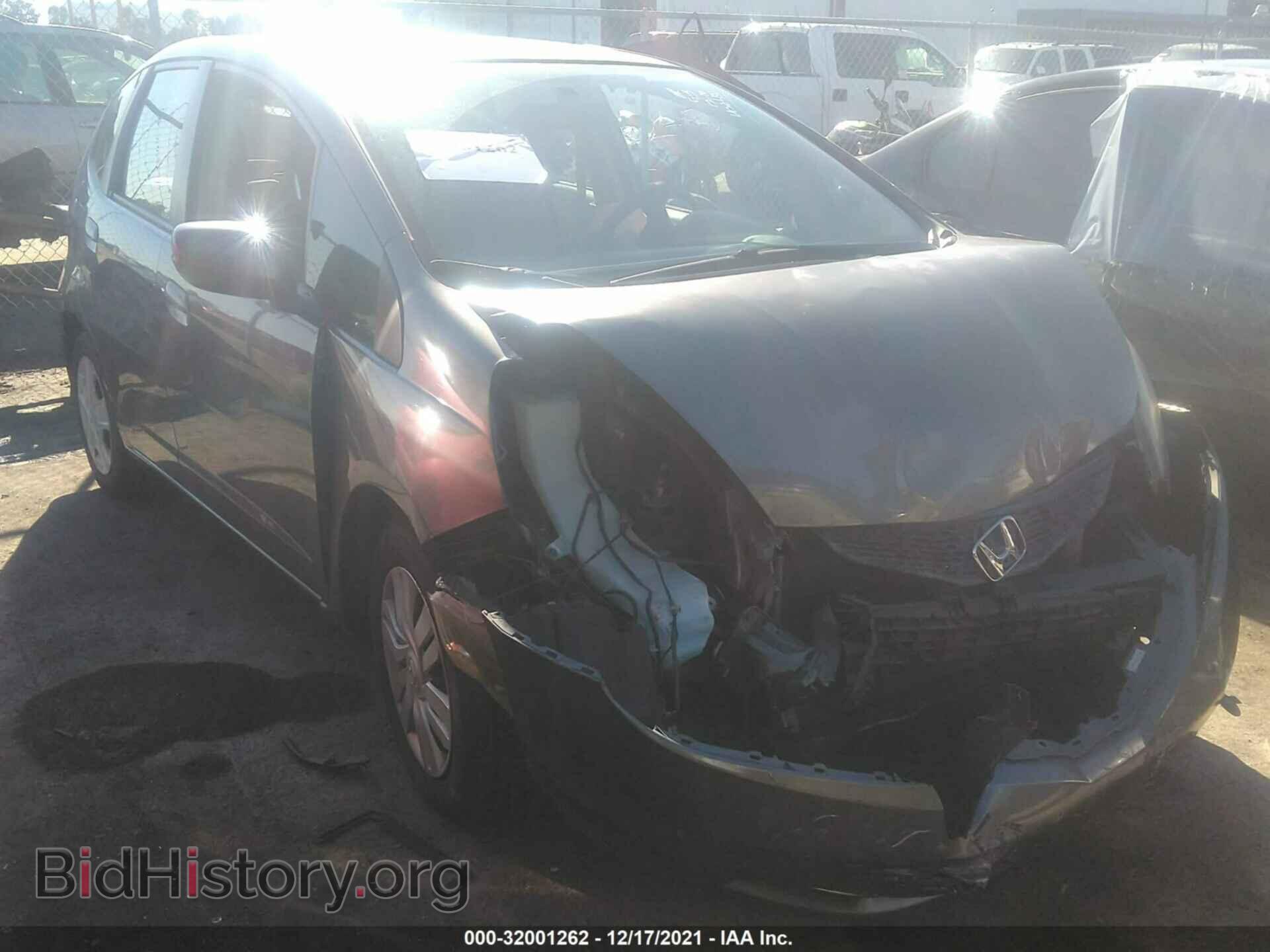 Фотография JHMGE8H32CS001493 - HONDA FIT 2012