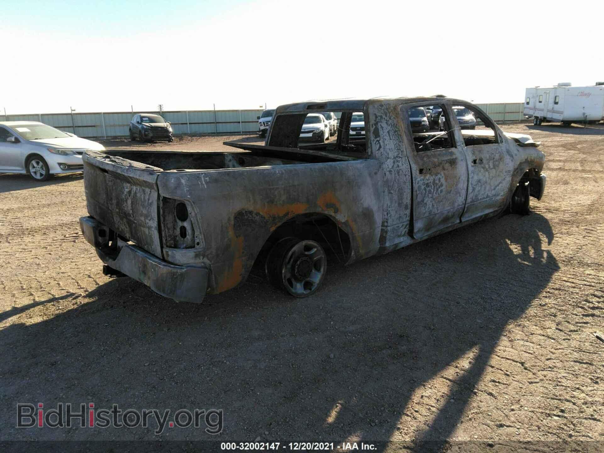 2011 RAM 2500 - VIN: 3D7UT2HL3BG519602 - Photo 4