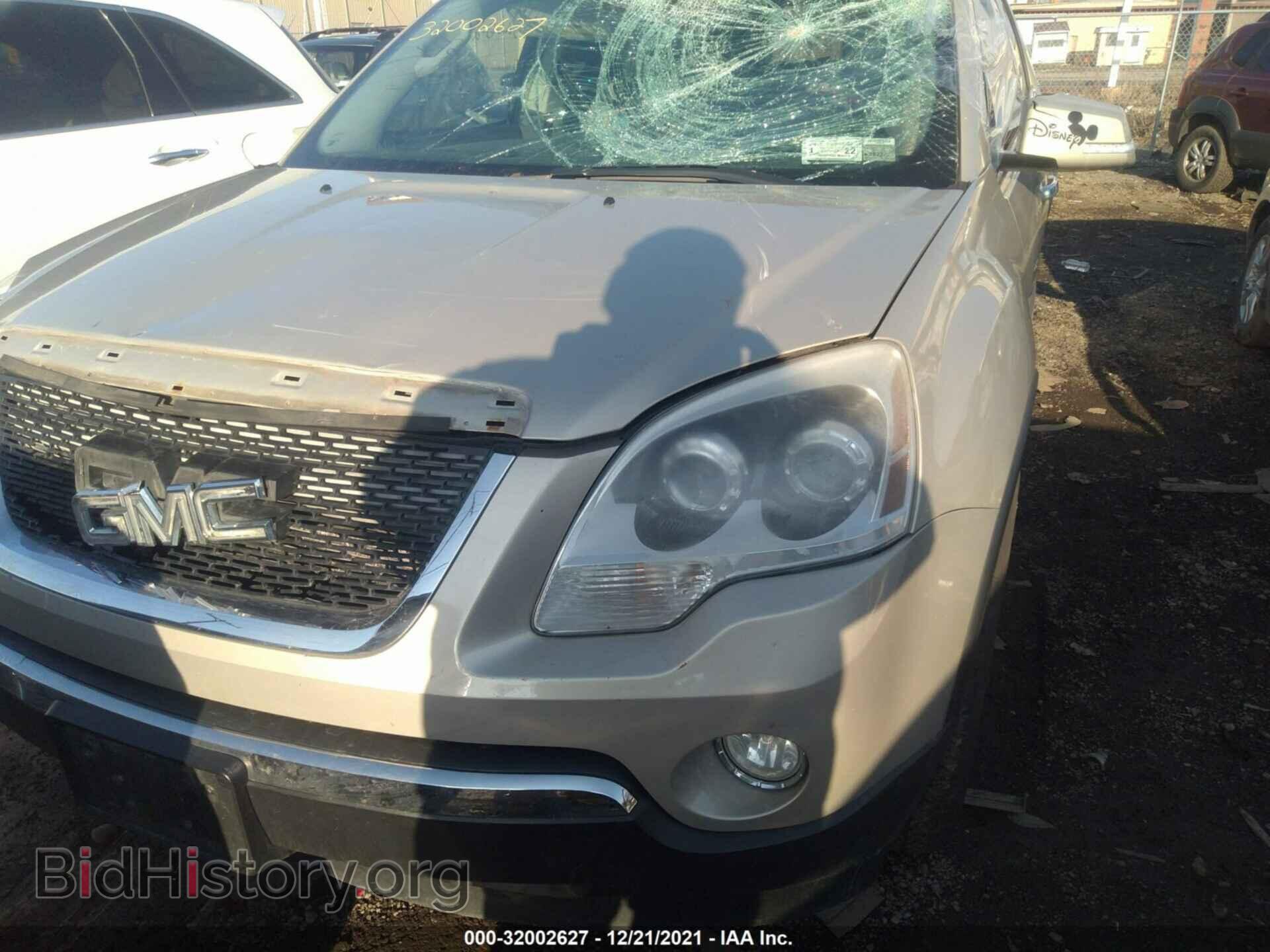 2008 GMC ACADIA - VIN: 1GKER33798J197301 - Фото 2