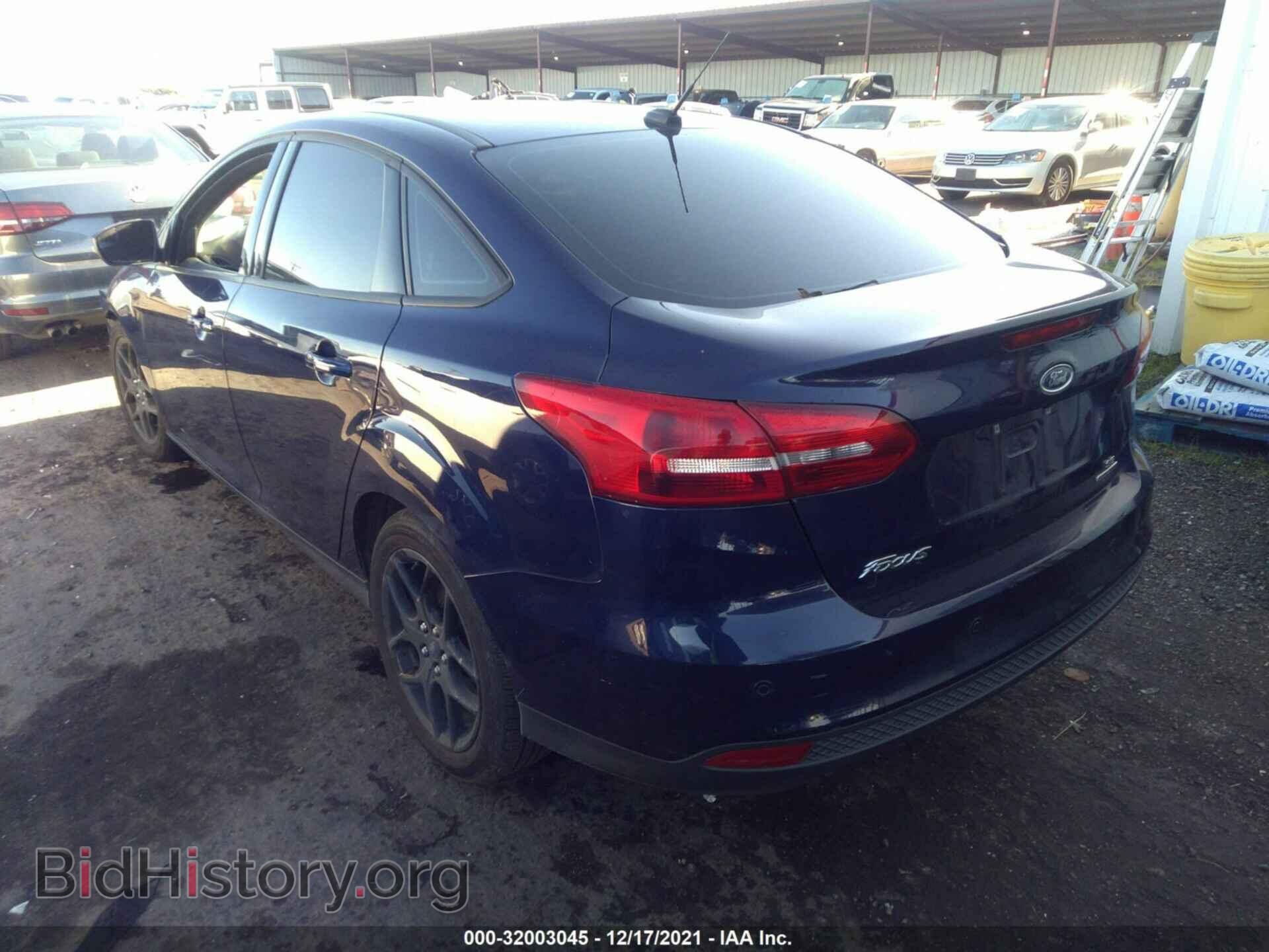 2016 FORD FOCUS - VIN: 1FADP3F2XGL374430 - Фото 3