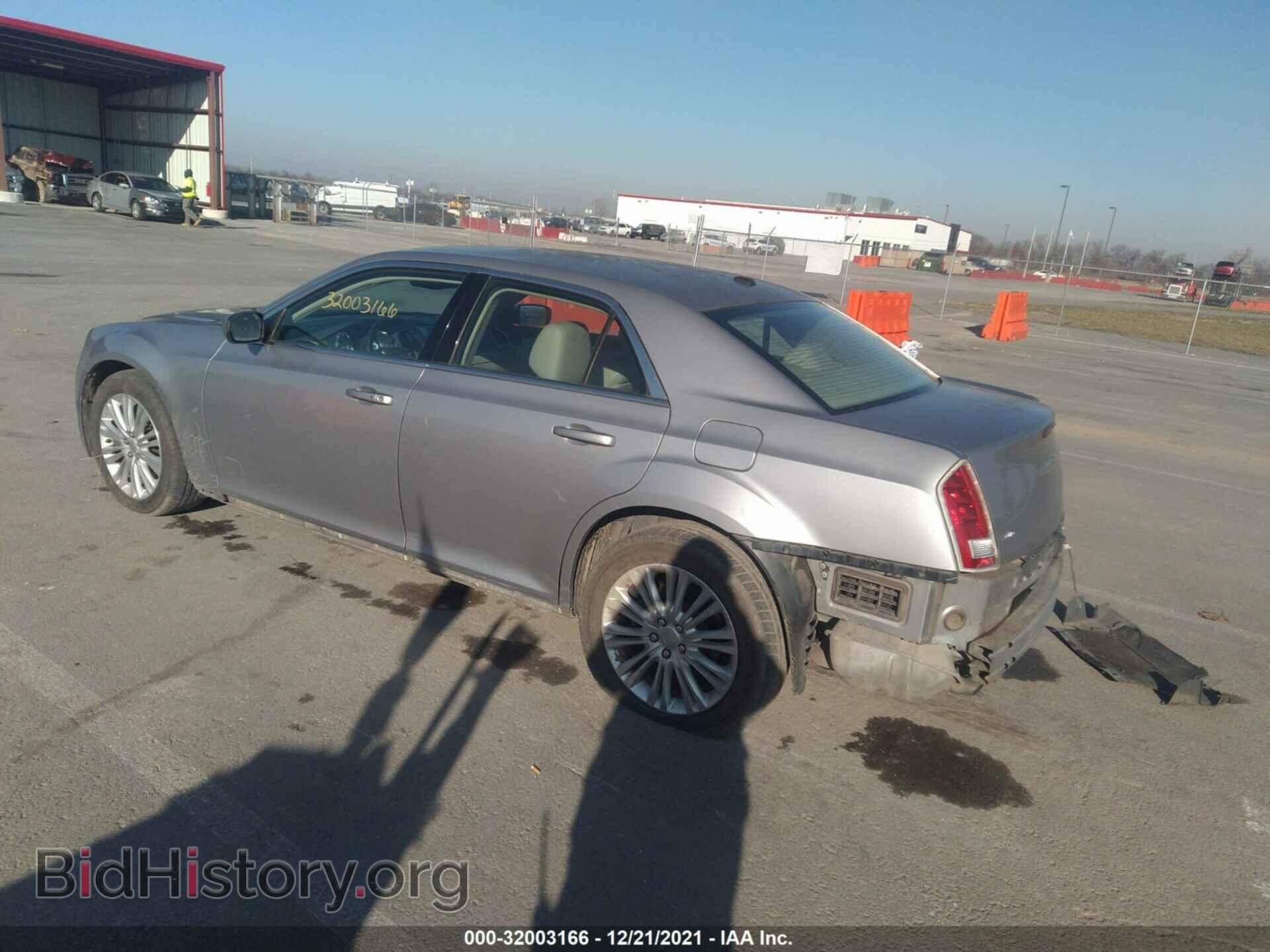 2014 CHRYSLER 300 - VIN: 2C3CCARG9EH217872 - Photo 3