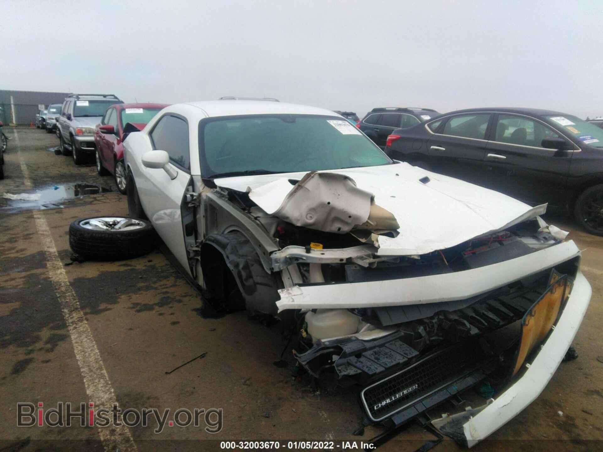 Фотография 2C3CDYAG4DH649589 - DODGE CHALLENGER 2013