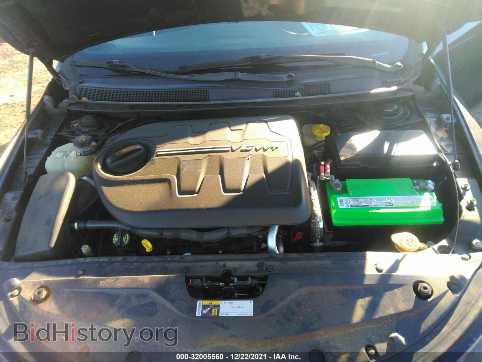 2015 CHRYSLER 200 - VIN: 1C3CCCBG1FN625667 - Фото 10
