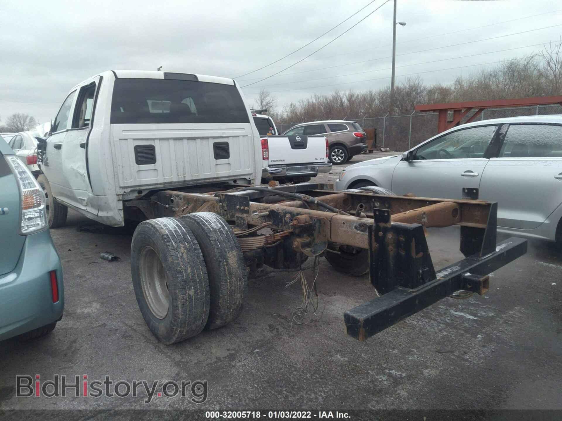 2013 RAM 3500 - VIN: 3C7WRTCT3DG580484 - Фото 3