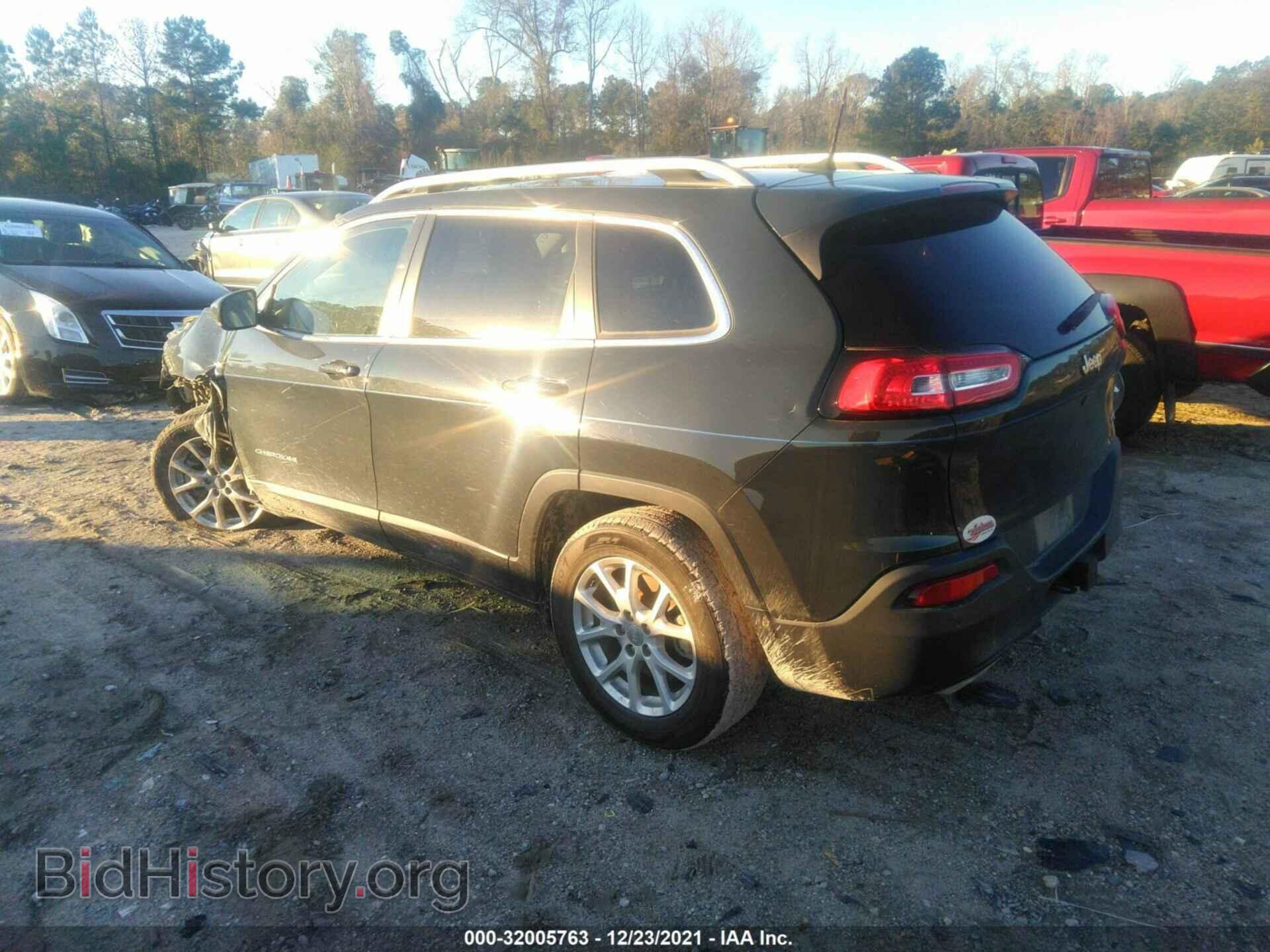 2018 JEEP CHEROKEE - VIN: 1C4PJLLX3JD573667 - Фото 3