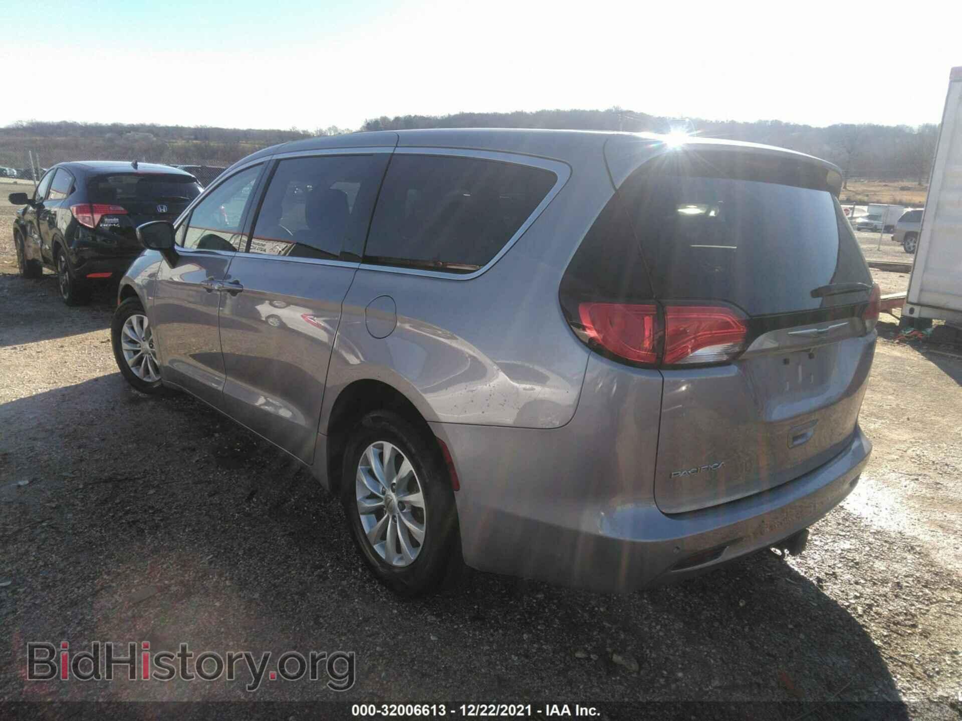 2017 CHRYSLER PACIFICA - VIN: 2C4RC1DG5HR529618 - Photo 3