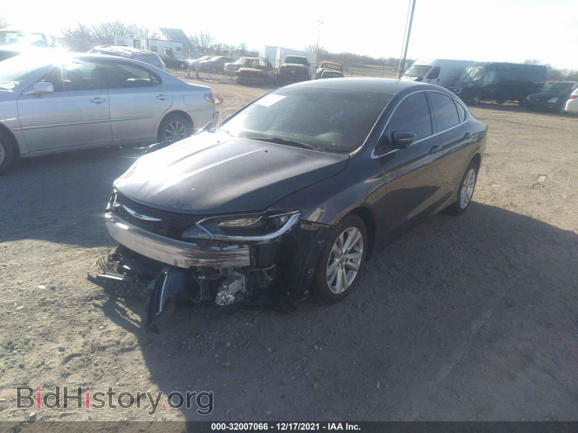 2017 CHRYSLER 200 - VIN: 1C3CCCAB1HN511533 - Фото 2