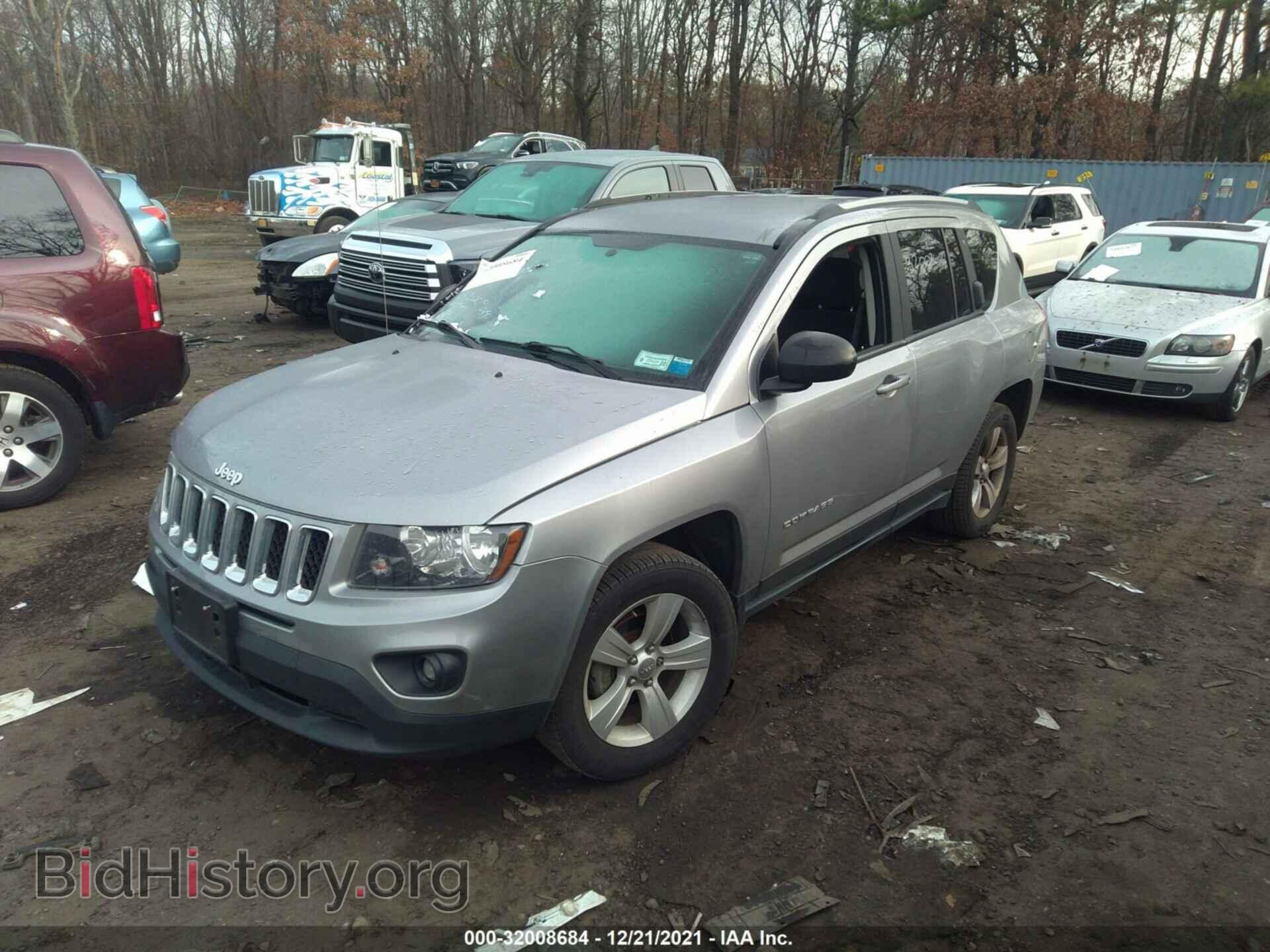 2017 JEEP COMPASS - VIN: 1C4NJDBB6HD106854 - Фото 2