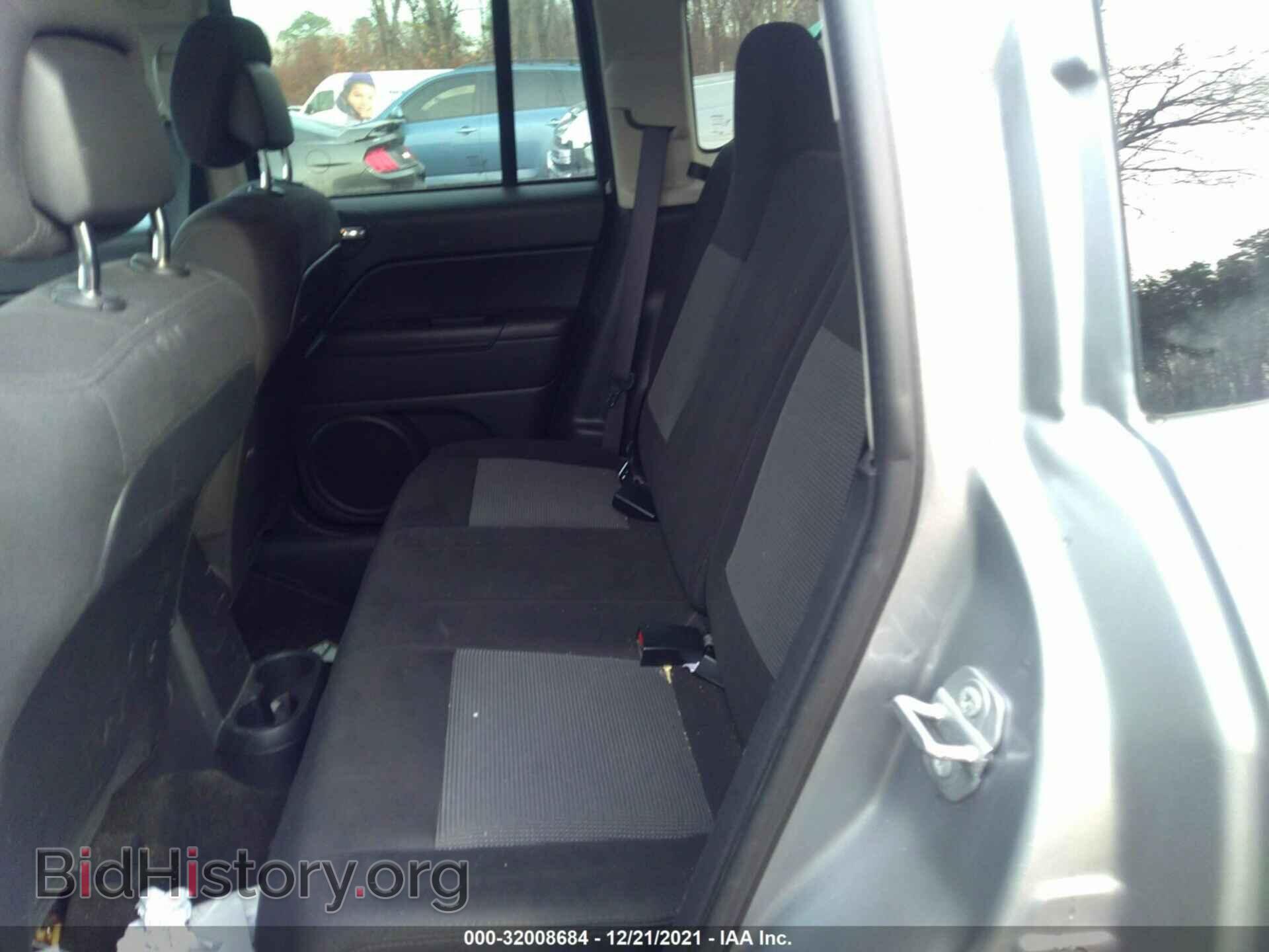 2017 JEEP COMPASS - VIN: 1C4NJDBB6HD106854 - Фото 8
