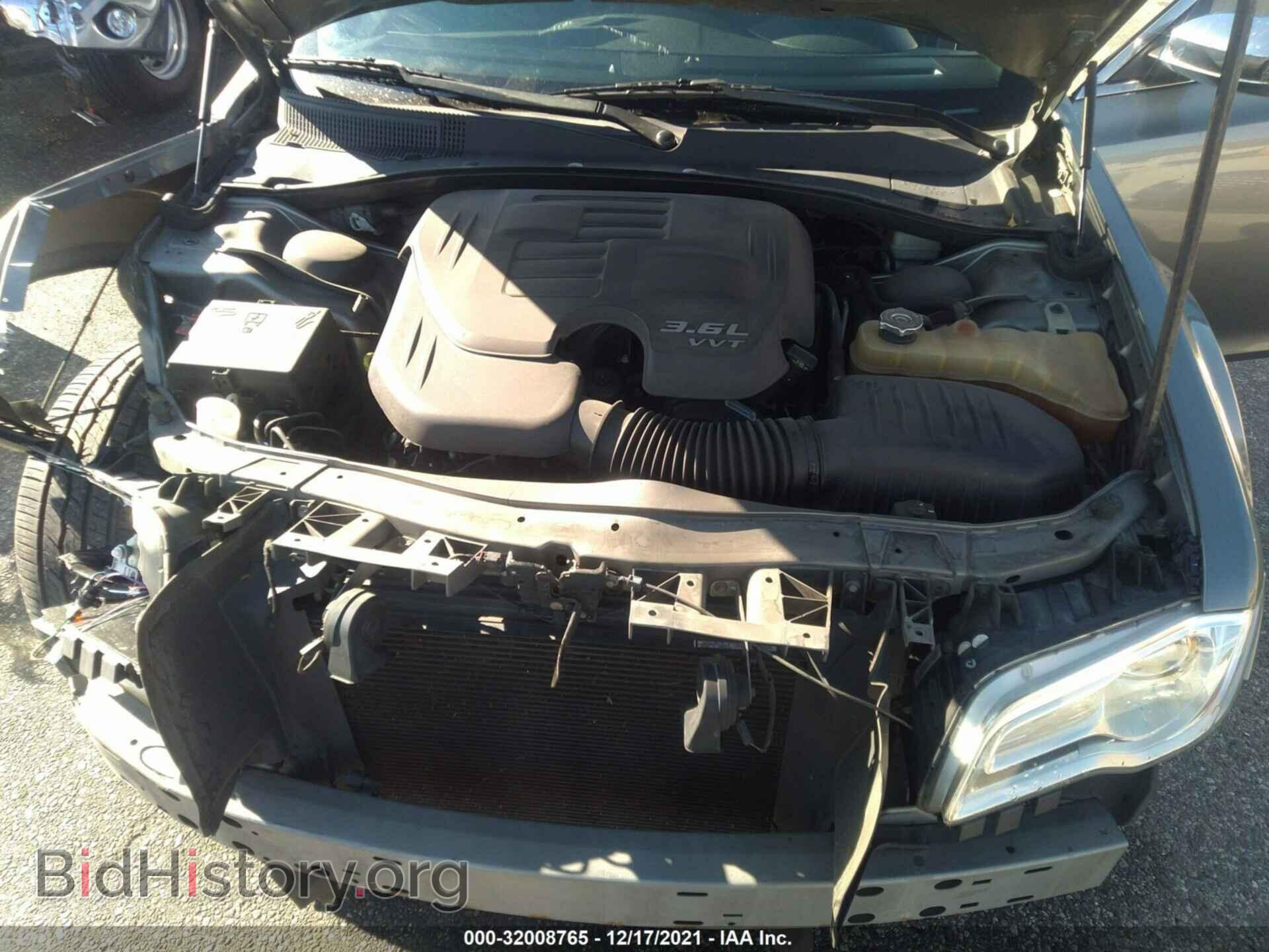 2012 CHRYSLER 300 - VIN: 2C3CCACG5CH308238 - Фото 10