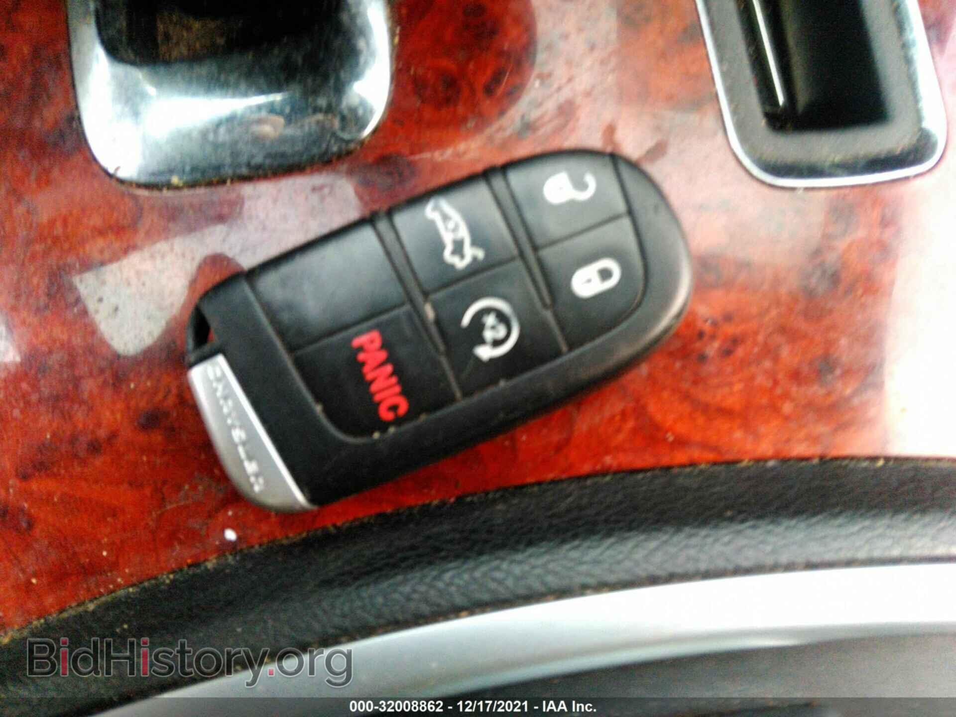 2012 CHRYSLER 300 - VIN: 2C3CCACGXCH250403 - Photo 11