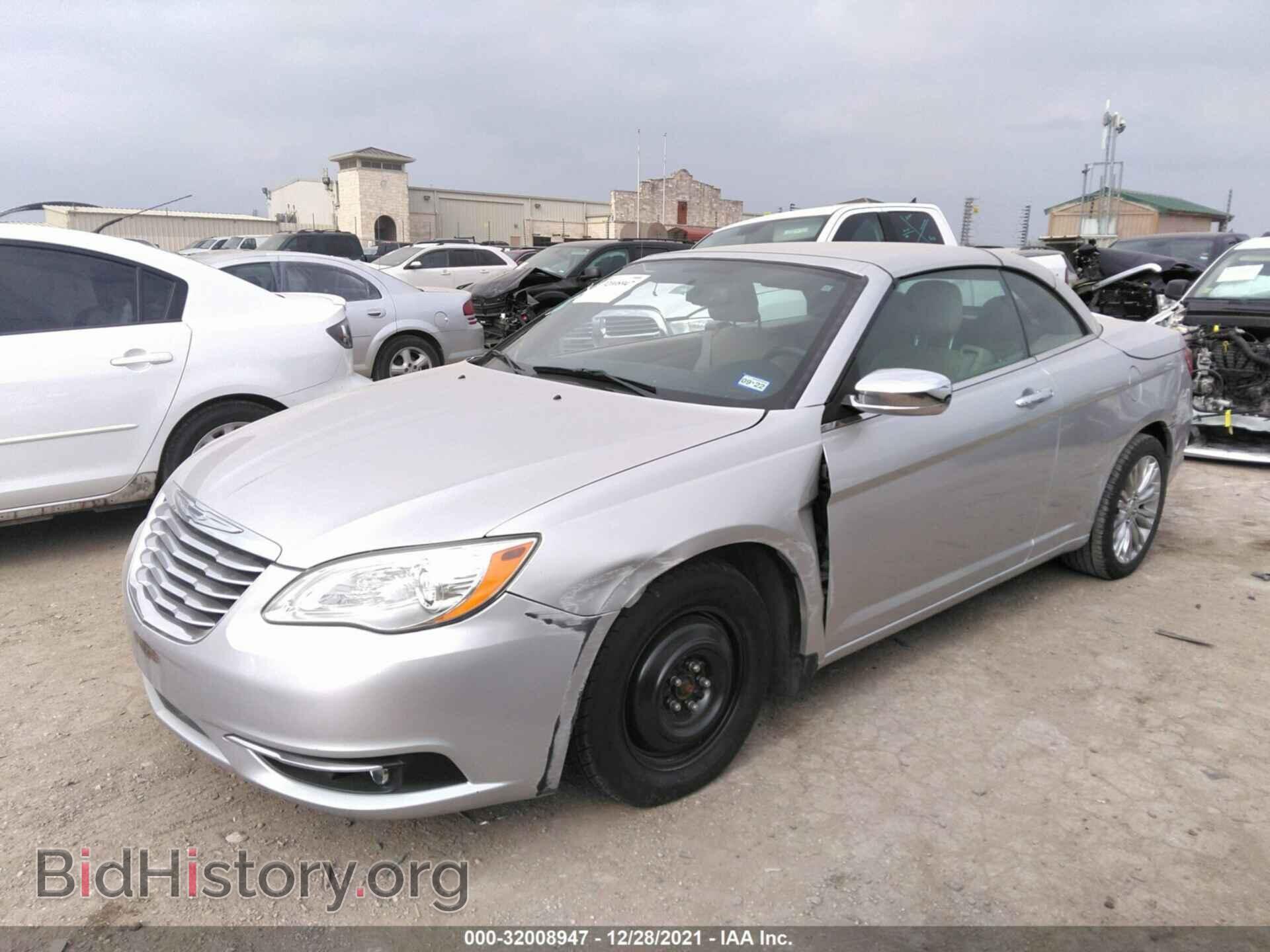 2011 CHRYSLER 200 - VIN: 1C3BC7EG2BN615142 - Фото 2