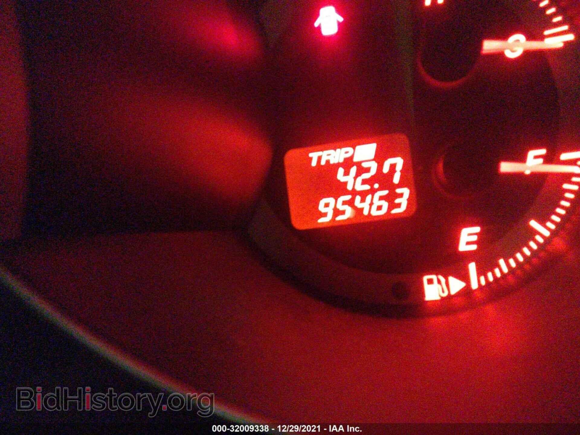 2008 MAZDA MAZDA3 - VIN: JM1BK343381777562 - Фото 7
