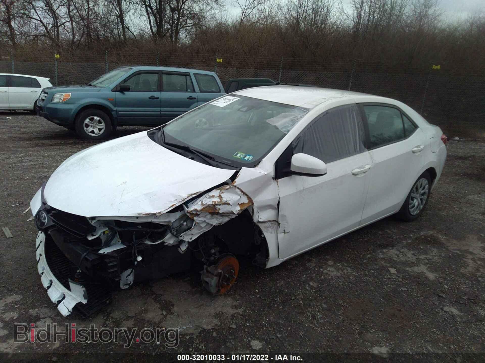 2017 TOYOTA COROLLA - VIN: 2T1BURHE5HC833876 - Фото 2