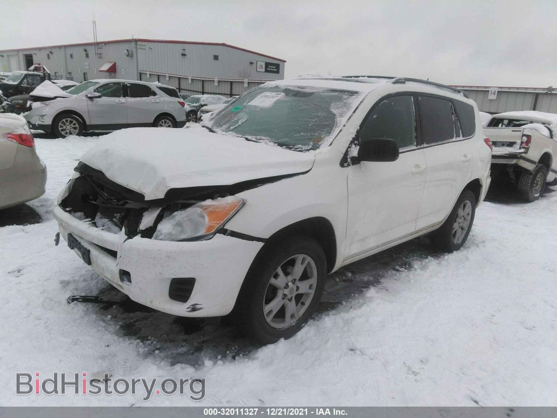 2012 TOYOTA RAV4 - VIN: 2T3BF4DV2CW195412 - Фото 2