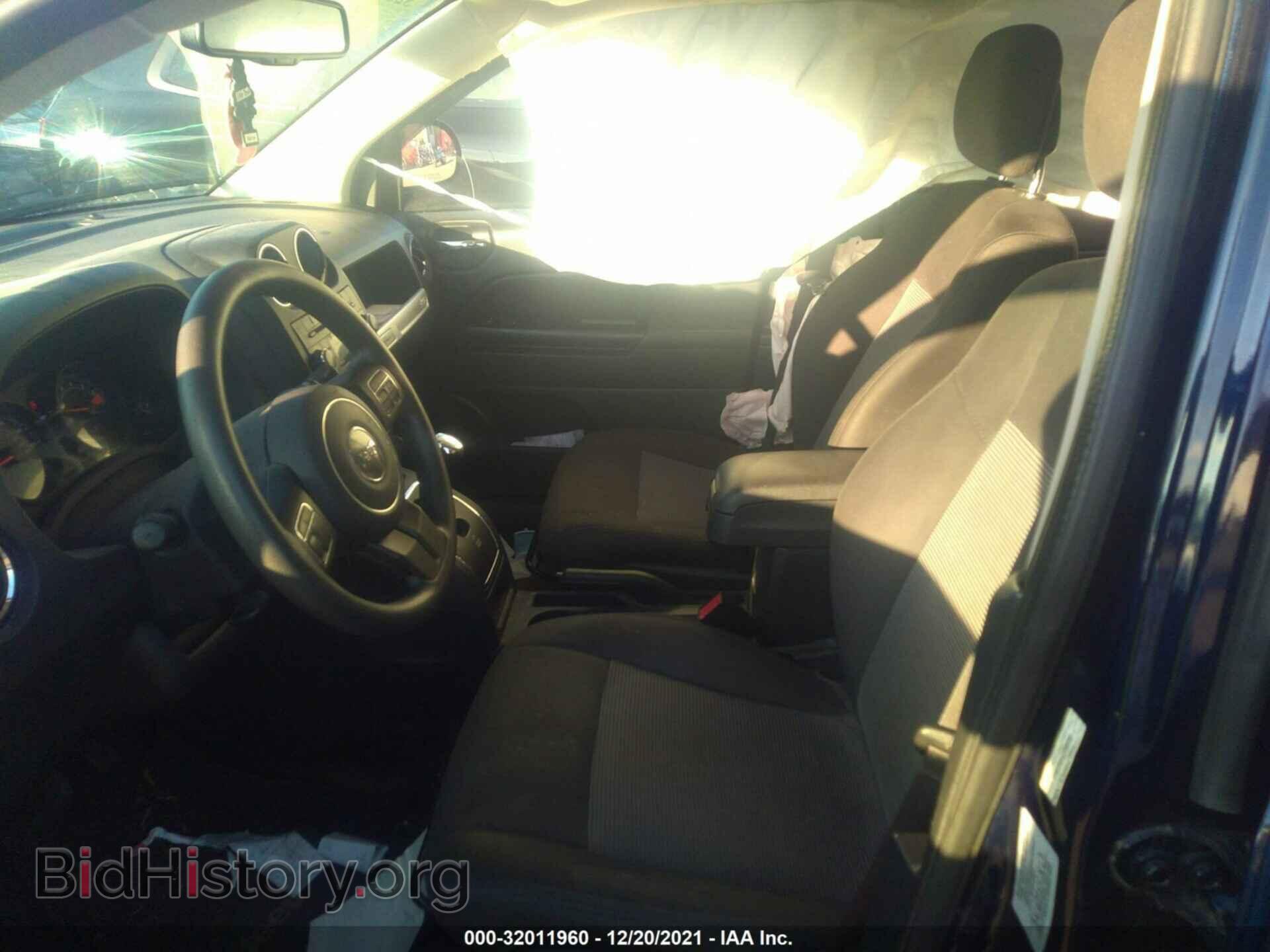 2016 JEEP COMPASS - VIN: 1C4NJDBB4GD686359 - Фото 5