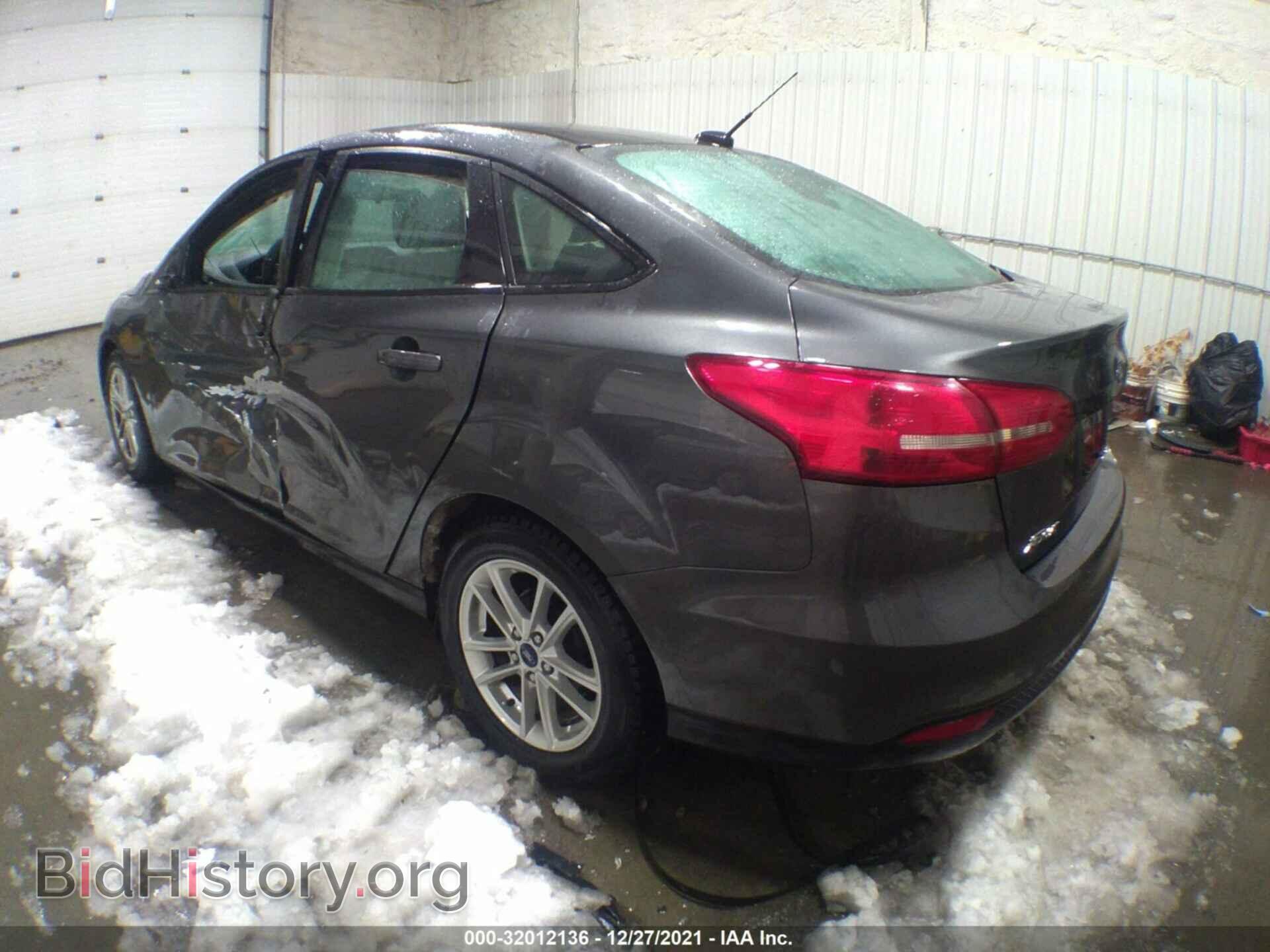 2017 FORD FOCUS - VIN: 1FADP3F20HL299996 - Фото 3