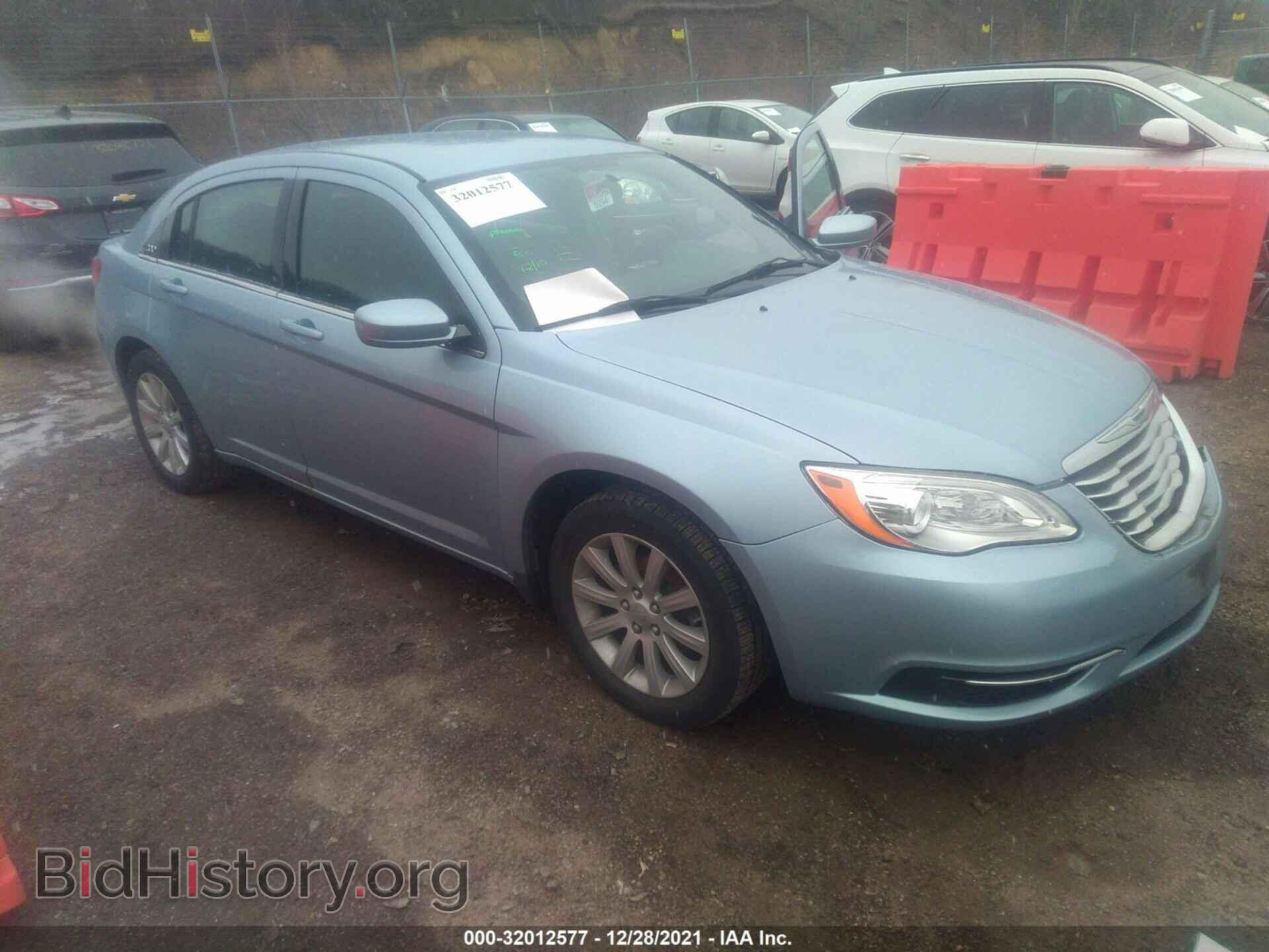 Фотография 1C3CCBBB7DN539761 - CHRYSLER 200 2013