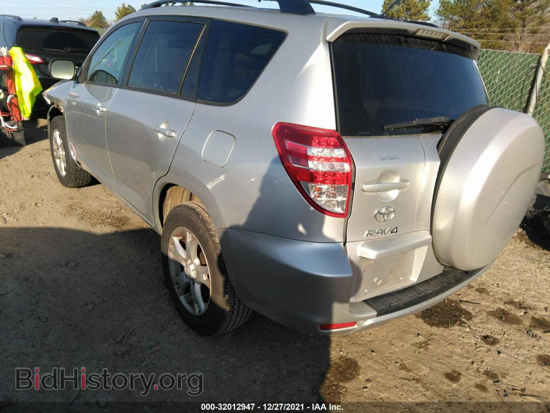 2011 TOYOTA RAV4 - VIN: 2T3ZF4DV4BW084504 - Фото 3