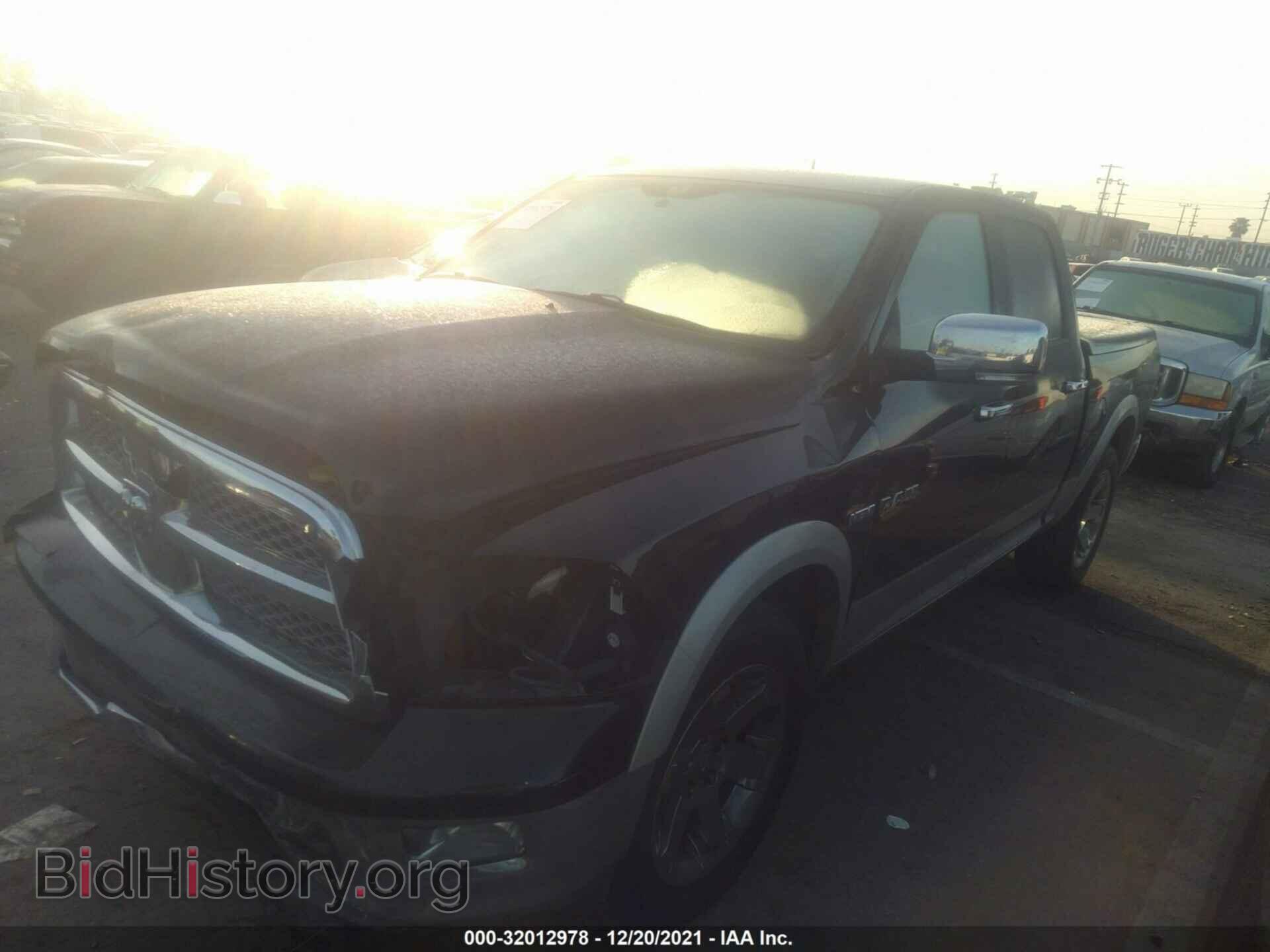 2010 DODGE RAM 1500 - VIN: 1D7RB1CT4AS145082 - Фото 2