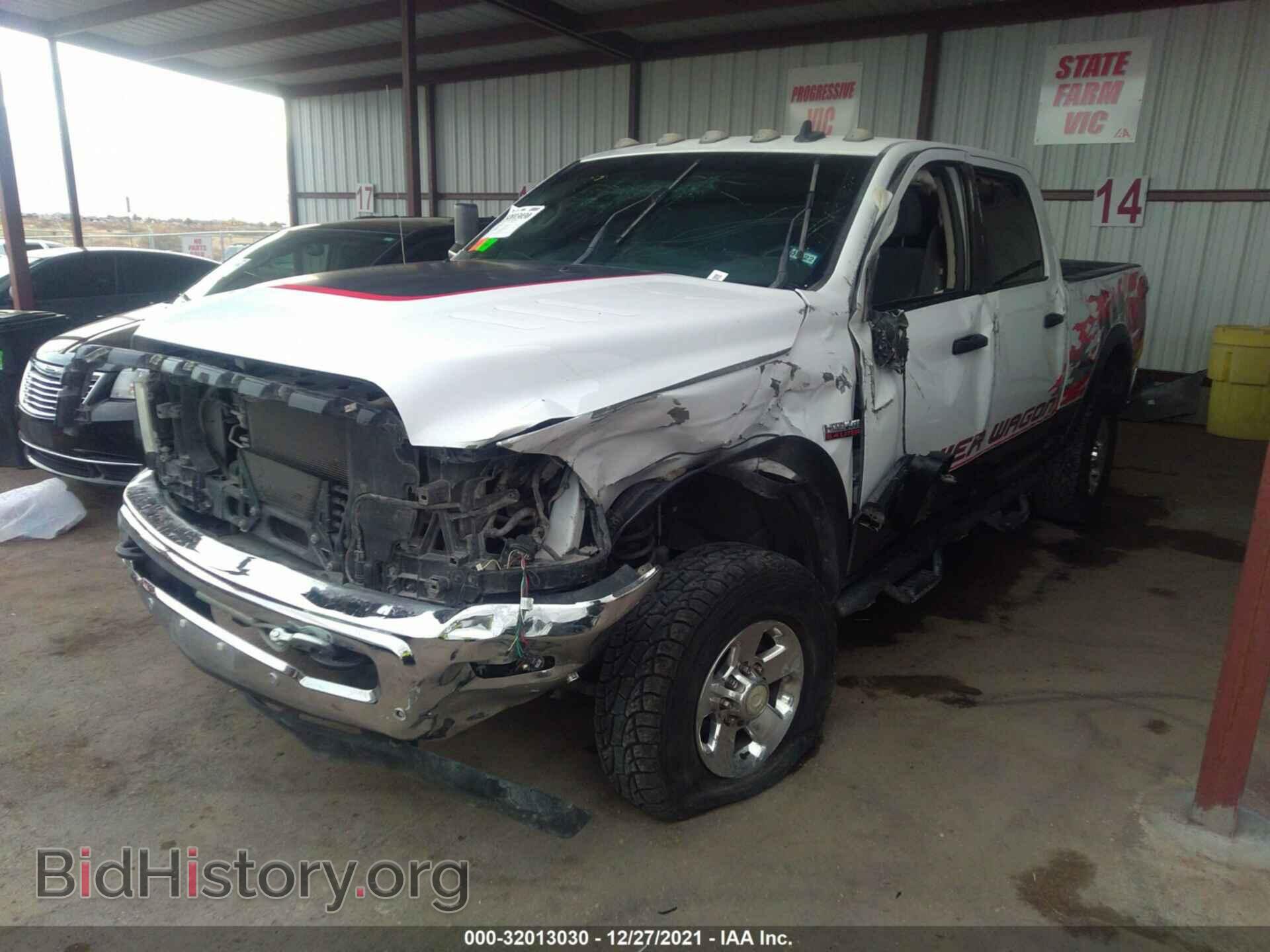 2016 RAM 2500 - VIN: 3C6TR5EJ0GG336679 - Фото 2