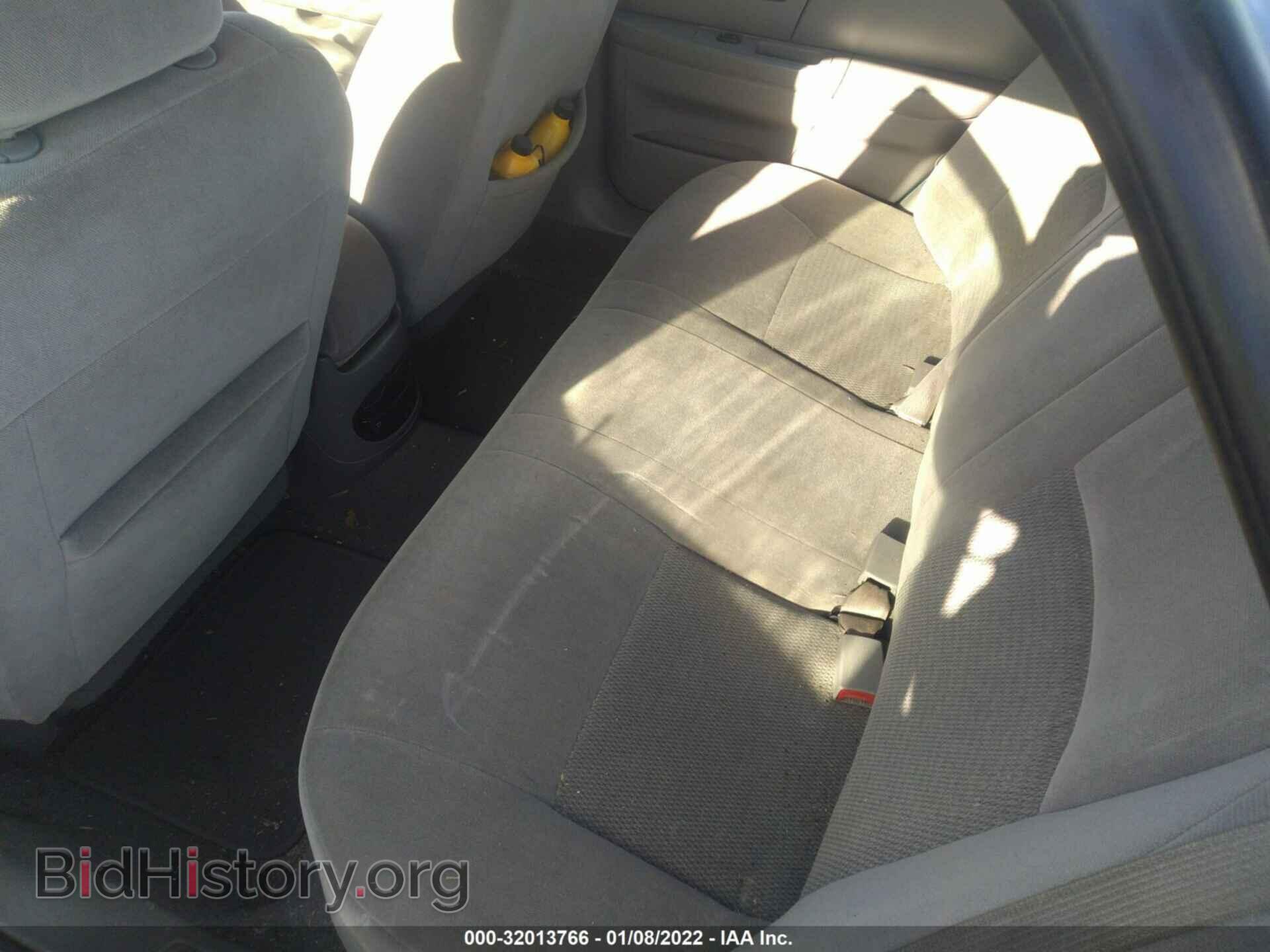 2006 FORD TAURUS - VIN: 1FAFP53U86A256624 - Фото 8