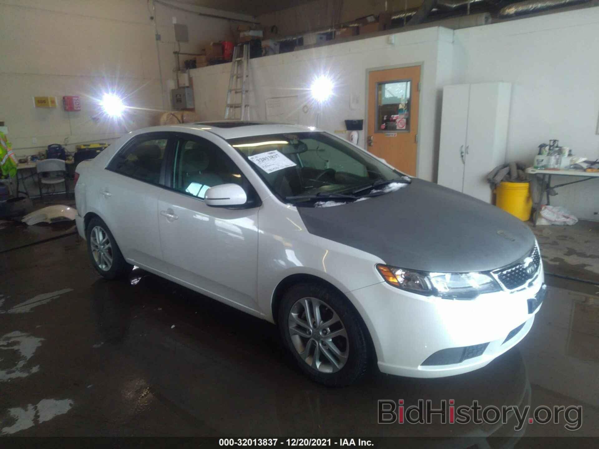 Photo KNAFU4A24C5587605 - KIA FORTE 2012