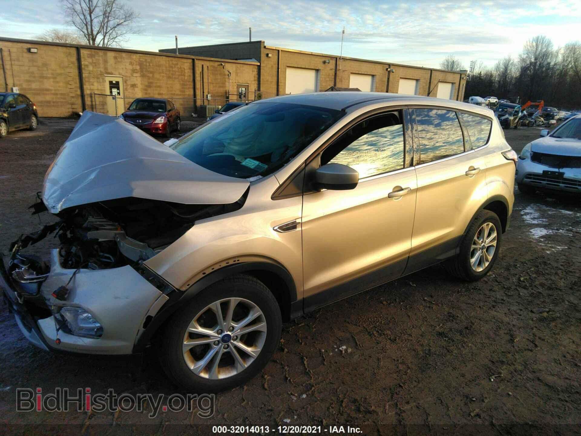 2017 FORD ESCAPE - VIN: 1FMCU9GD7HUD23671 - Photo 2