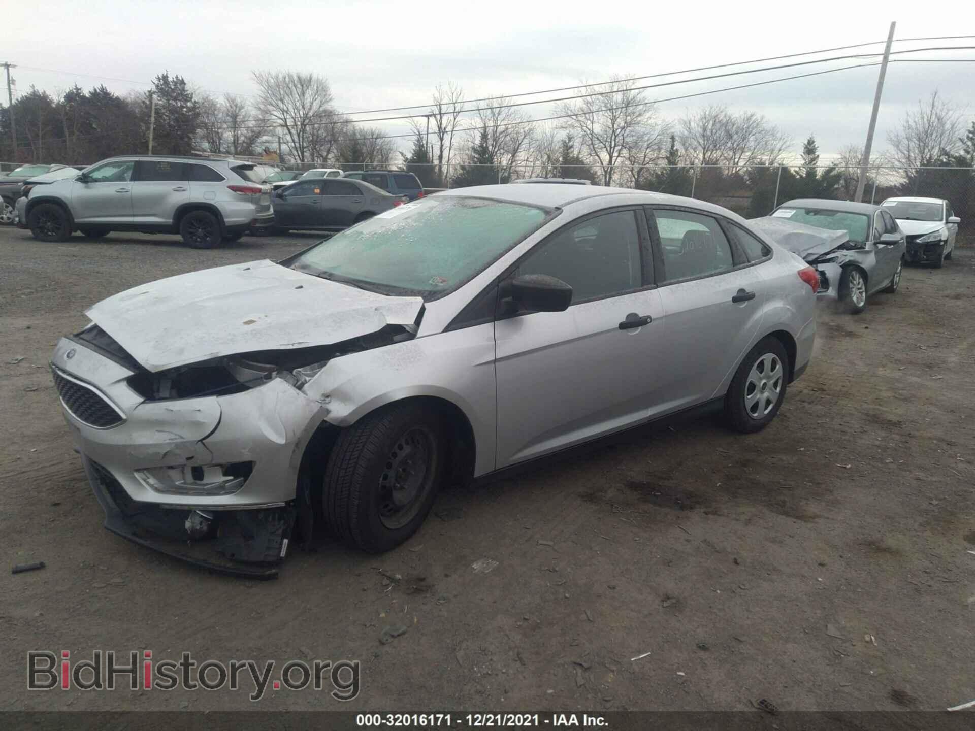 2016 FORD FOCUS - VIN: 1FADP3E24GL250154 - Фото 2