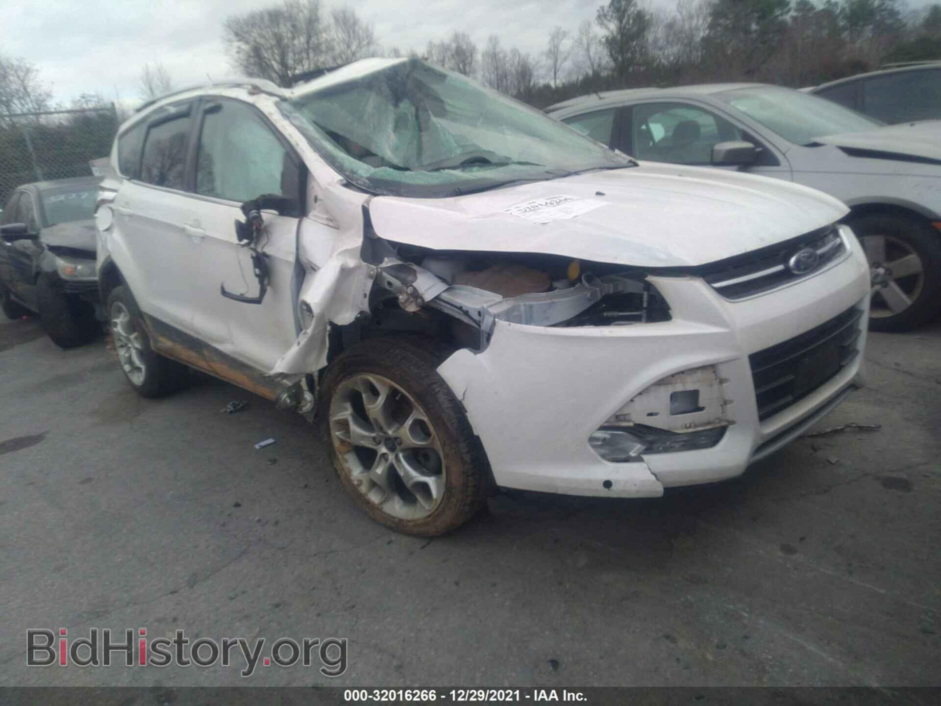 Фотография 1FMCU0J90EUC97880 - FORD ESCAPE 2014