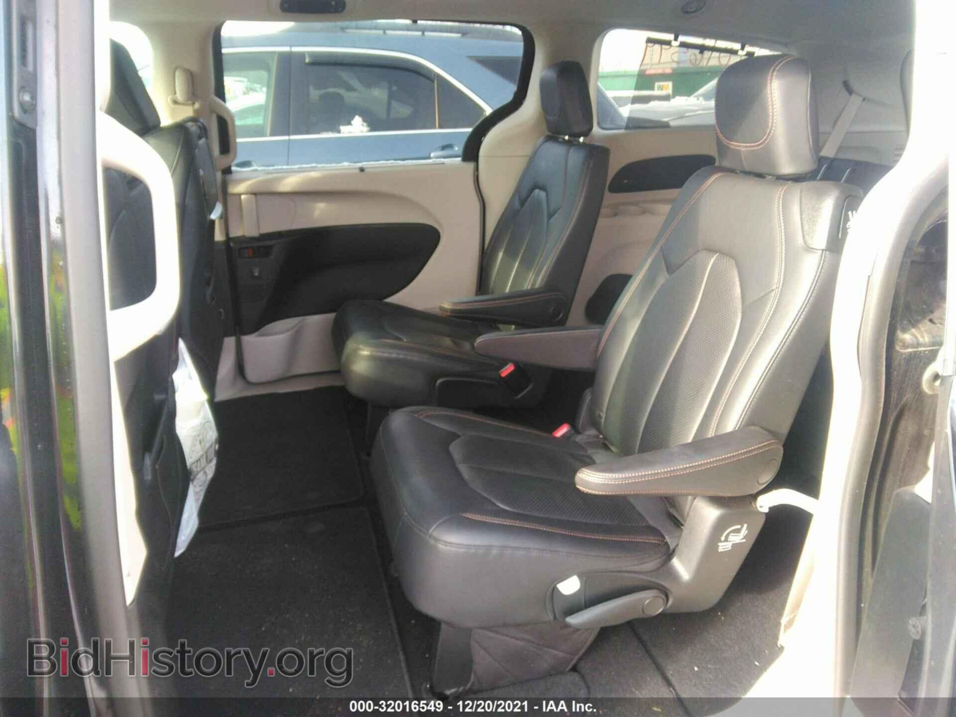 2018 CHRYSLER PACIFICA - VIN: 2C4RC1EG2JR270493 - Фото 8