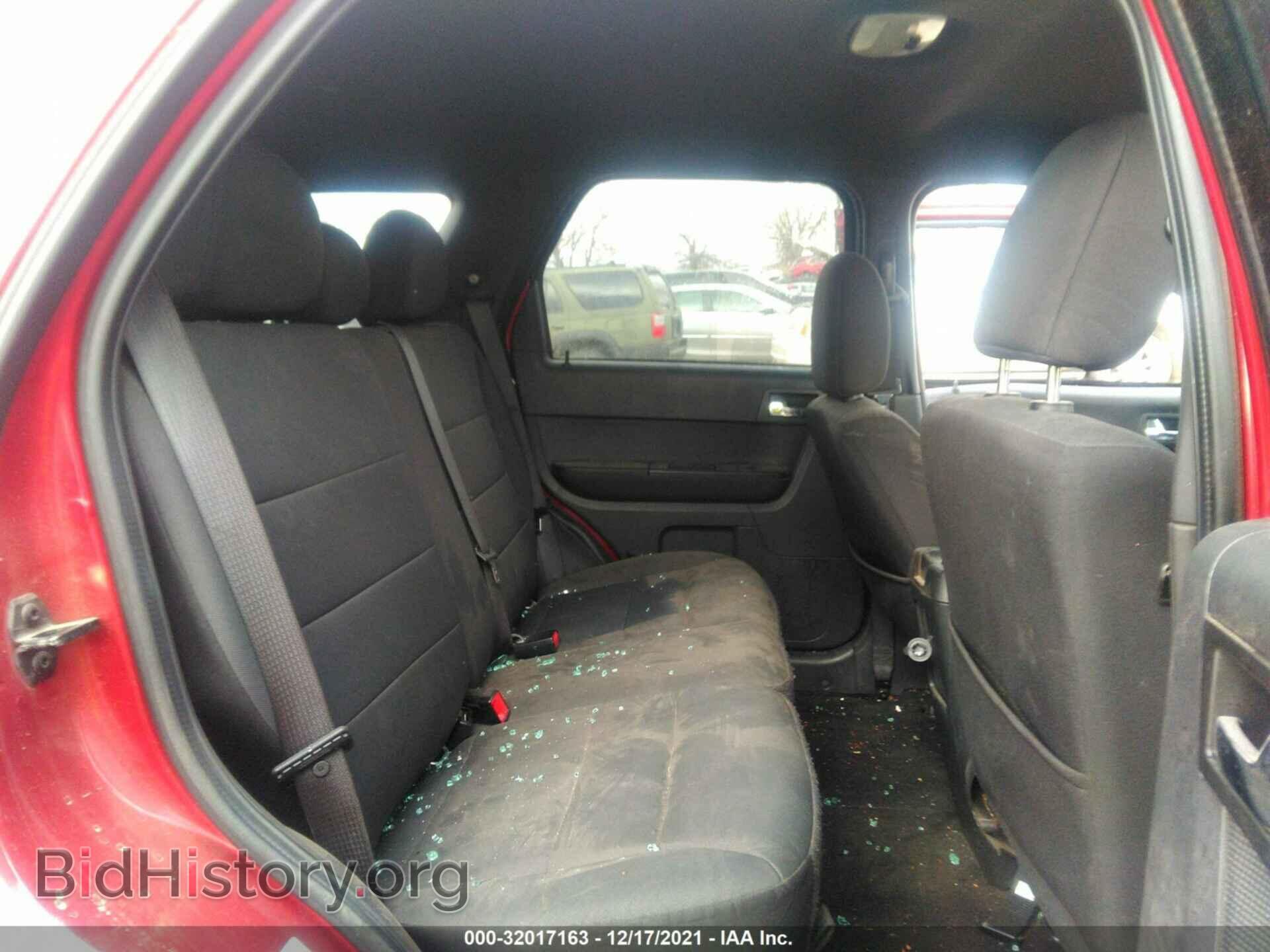 2012 FORD ESCAPE - VIN: 1FMCU0DG2CKB31914 - Фото 8