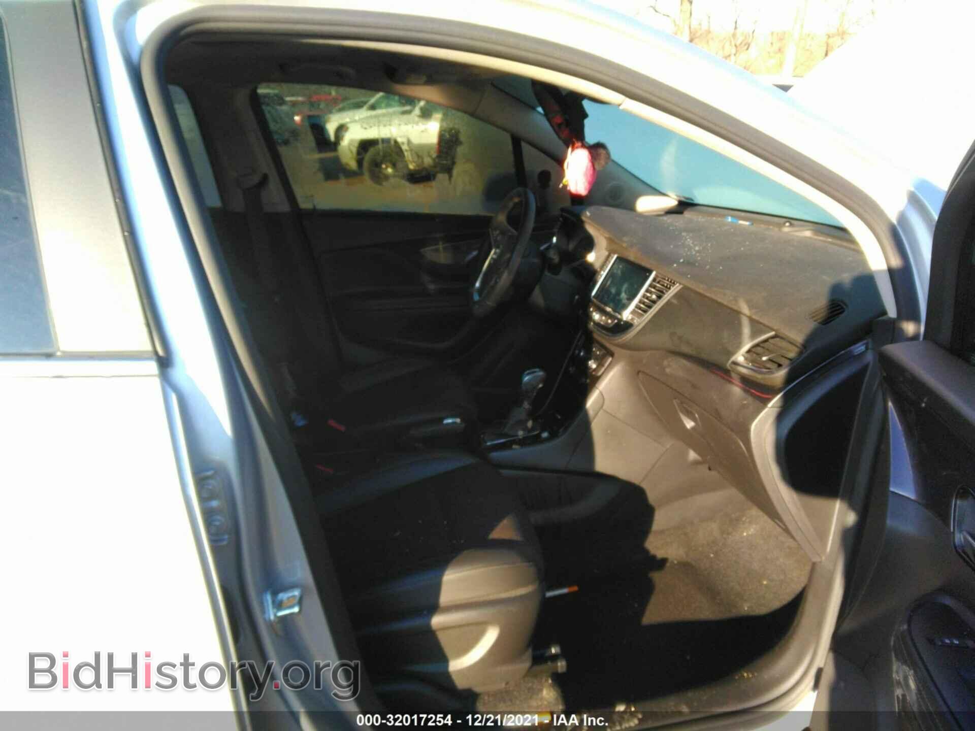 2021 BUICK ENCORE - VIN: KL4CJASB9MB336975 - Photo 5
