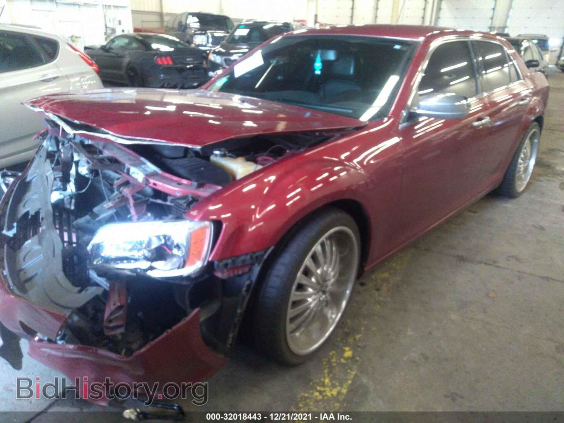 2012 CHRYSLER 300 - VIN: 2C3CCACG9CH249114 - Фото 2