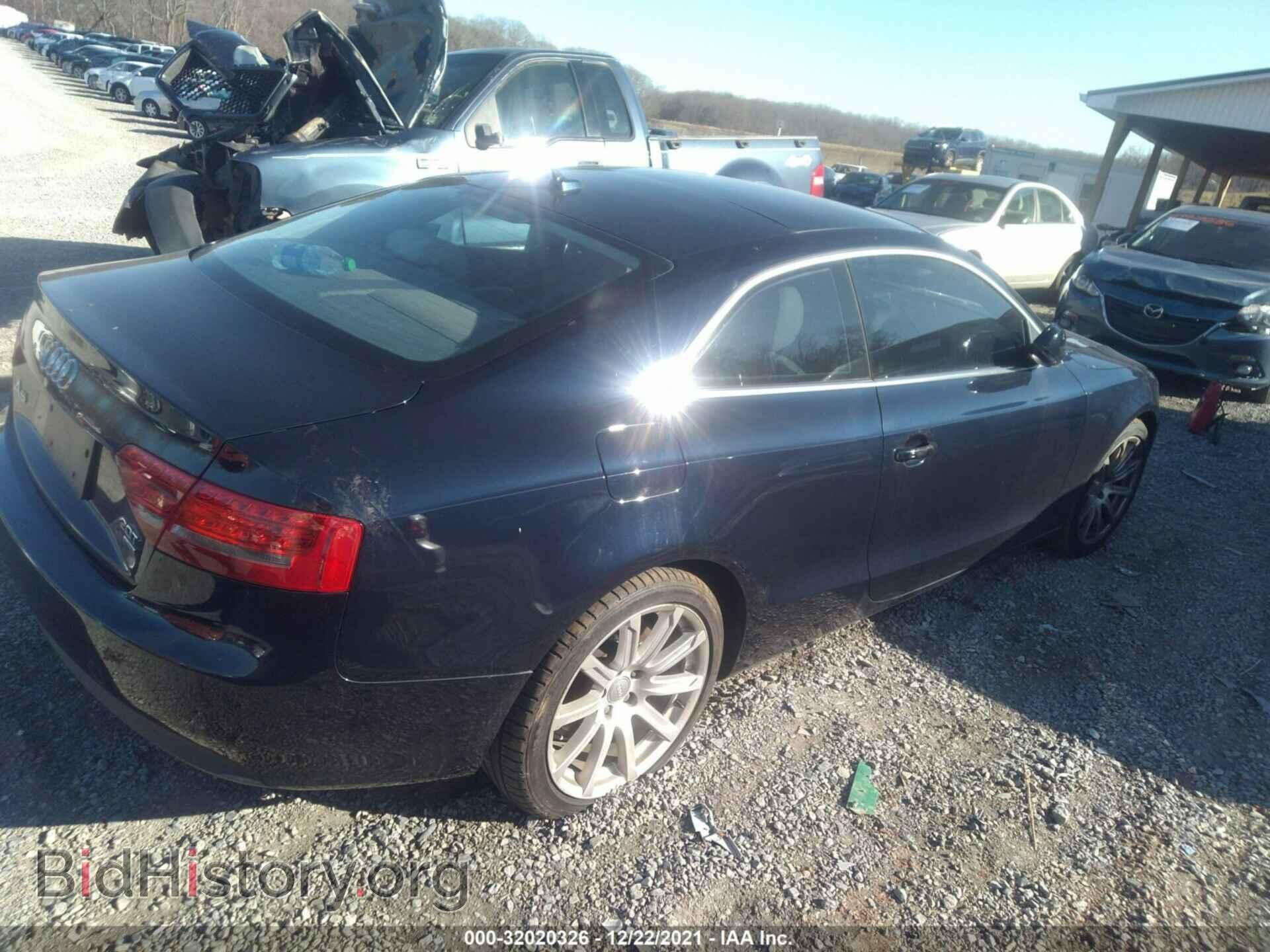 2011 AUDI A5 - VIN: WAULFAFR3BA032409 - Фото 4
