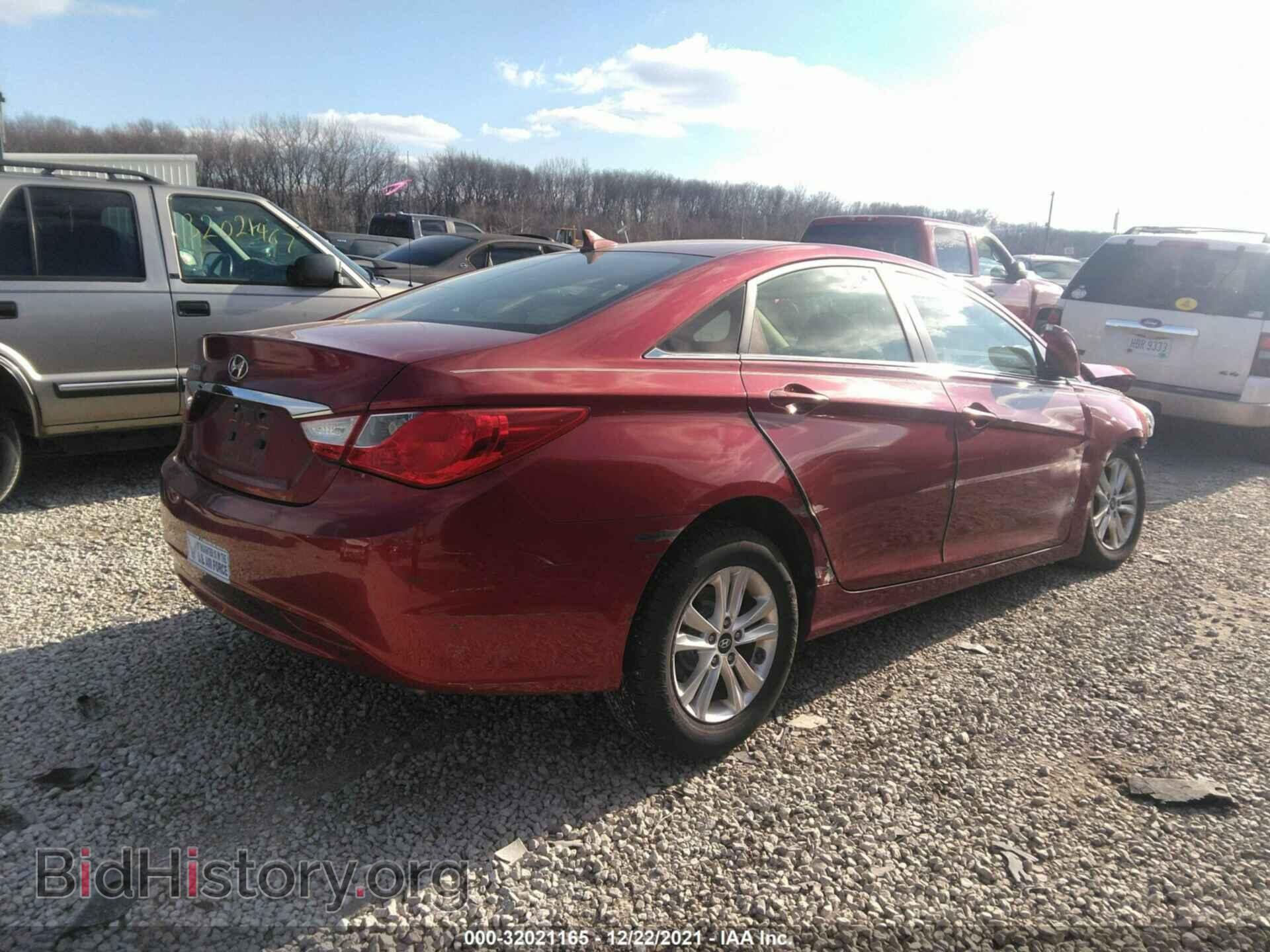 2011 HYUNDAI SONATA - VIN: 5NPEB4AC1BH012826 - Фото 4