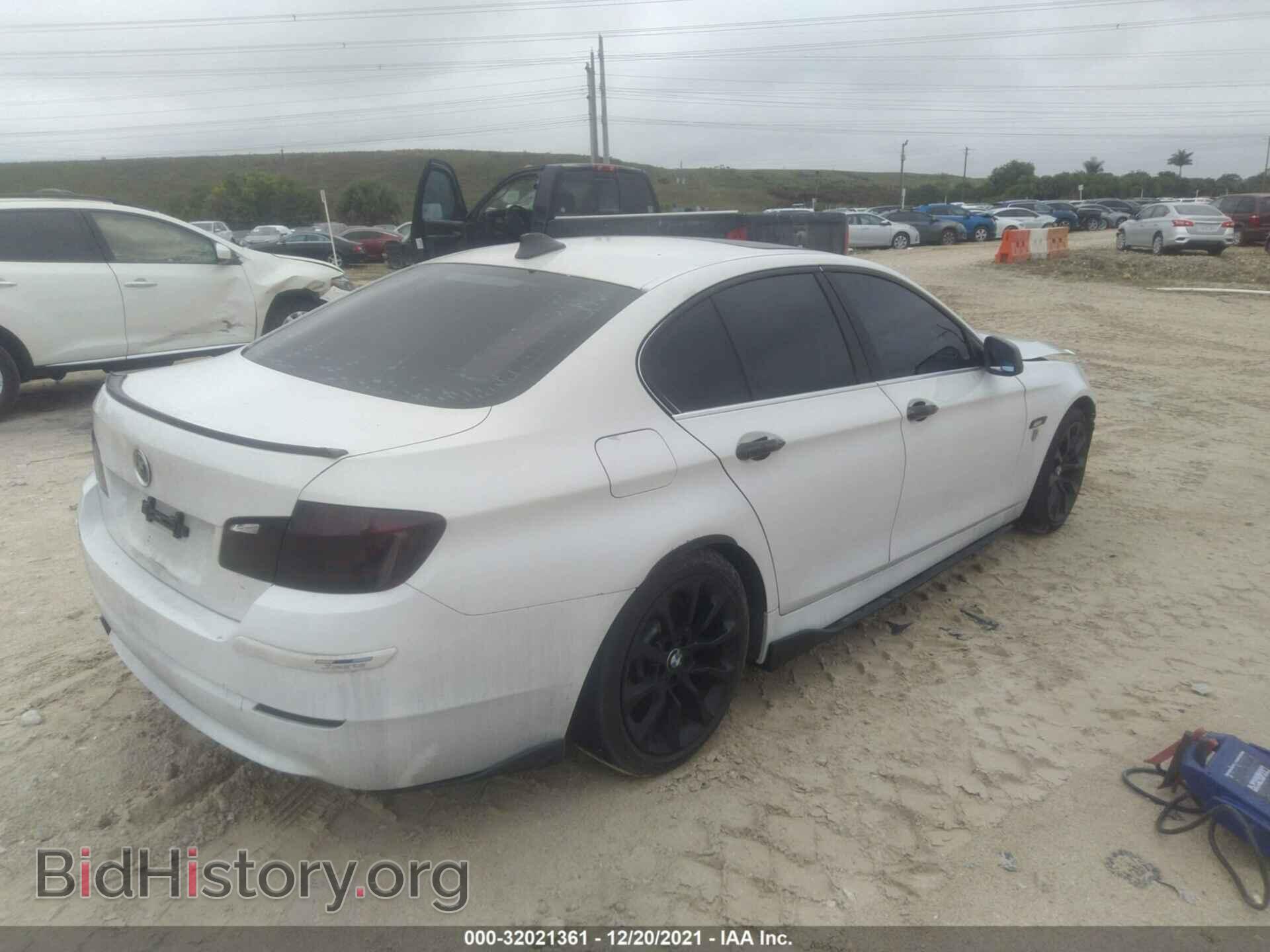 2011 BMW 5 SERIES - VIN: WBAFR1C58BC736891 - Фото 4