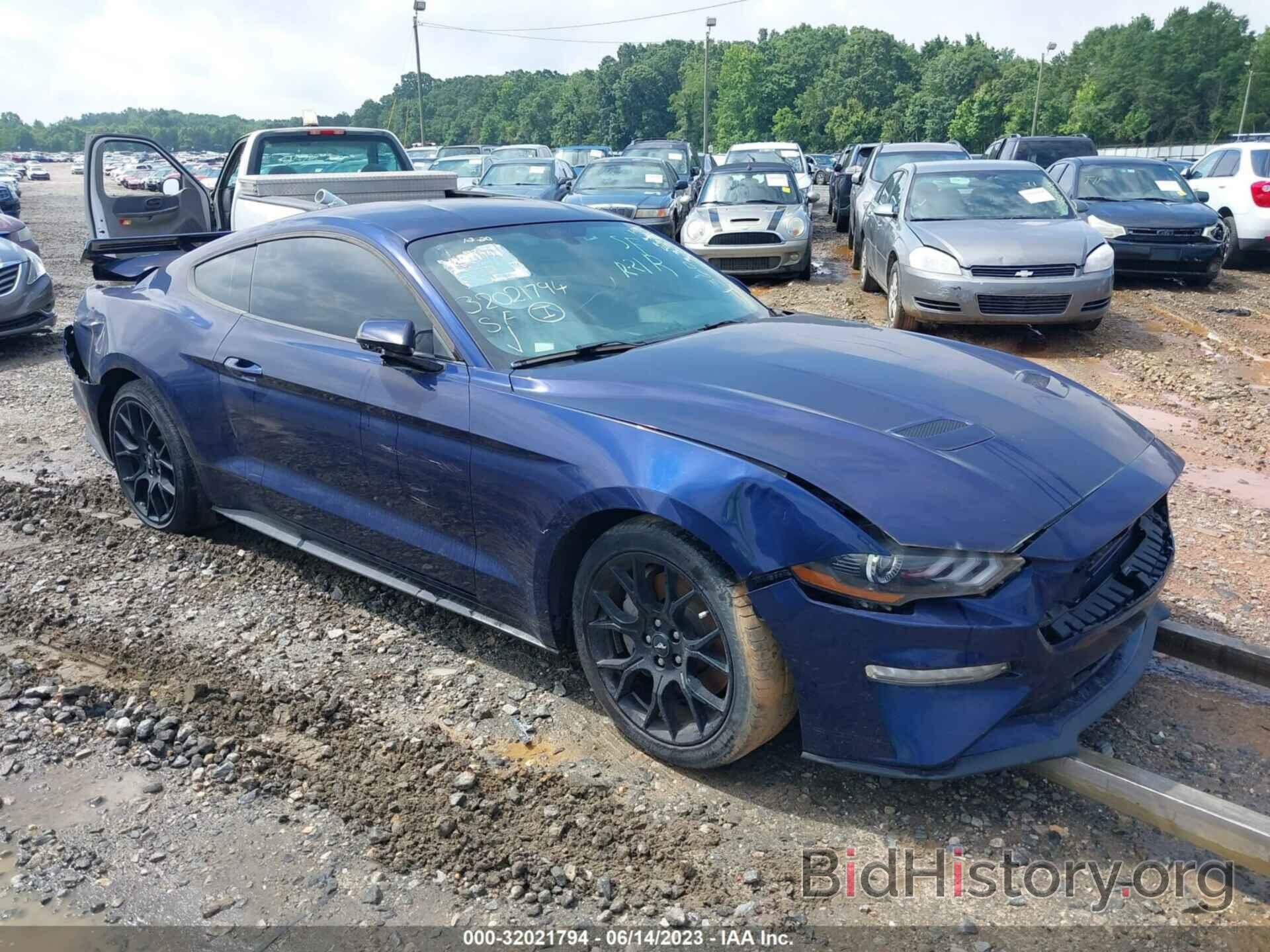 Photo 1FA6P8TH7J5178455 - FORD MUSTANG 2018