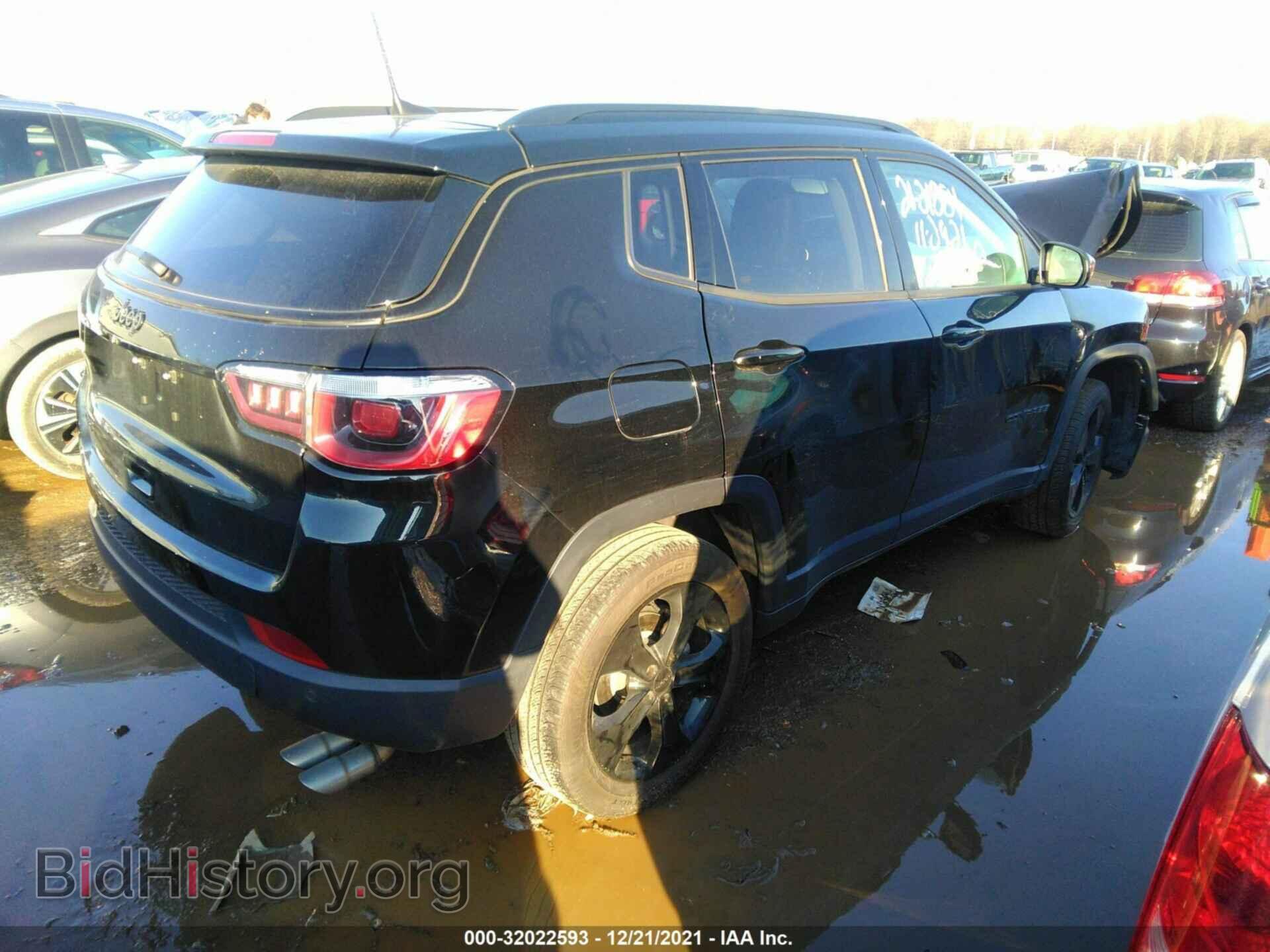 2019 JEEP COMPASS - VIN: 3C4NJDBB4KT689779 - Фото 4