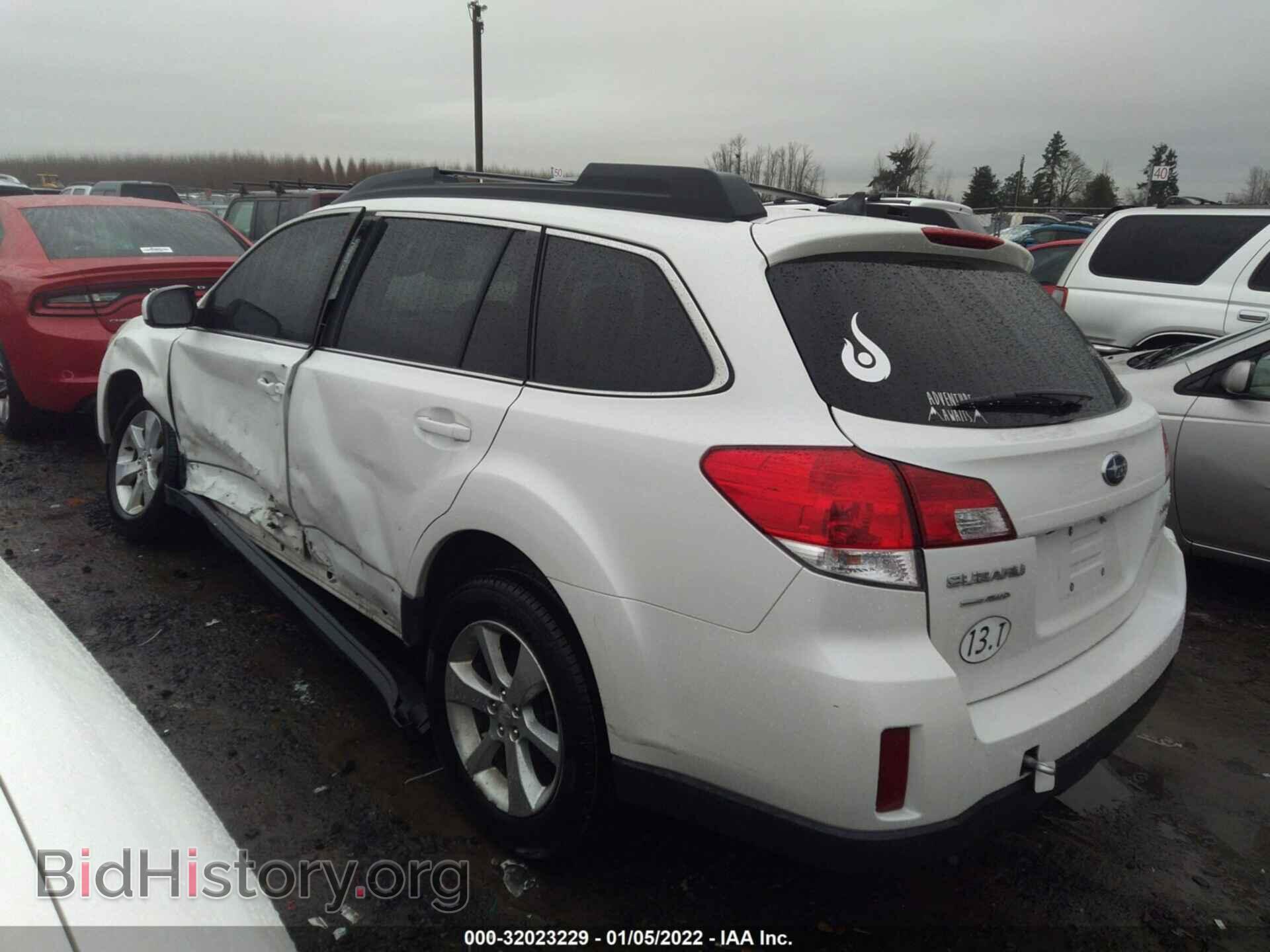 2014 SUBARU OUTBACK - VIN: 4S4BRBLC4E3326482 - Фото 3