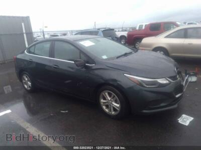 2018 Chevrolet CRUZE LT, gray — VIN 1G1BE5SM3J7108122, IAAI