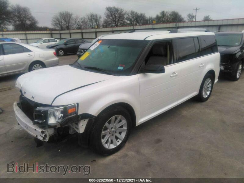 2014 Ford FLEX (VIN 2FMGK5C89EBD44886) — photo 2 of 12