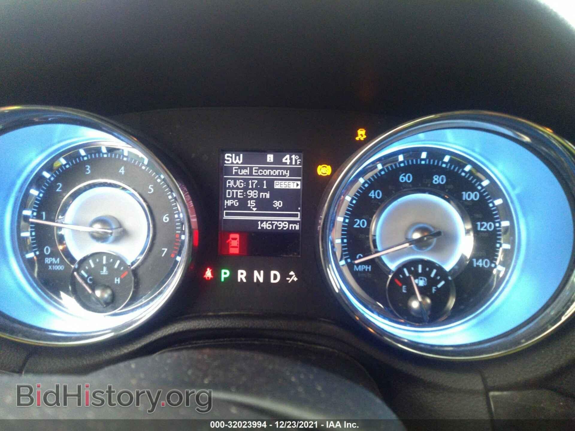 2011 CHRYSLER 300 - VIN: 2C3CA5CG3BH547685 - Фото 7