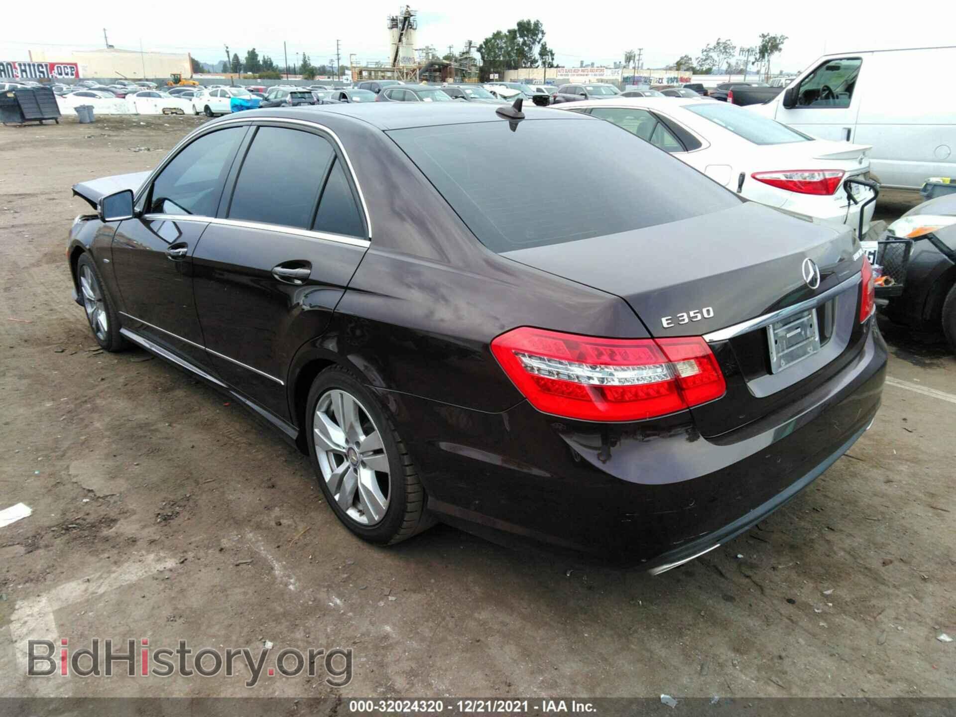 2011 MERCEDES-BENZ E-CLASS - VIN: WDDHF7CB3BA279633 - Photo 3