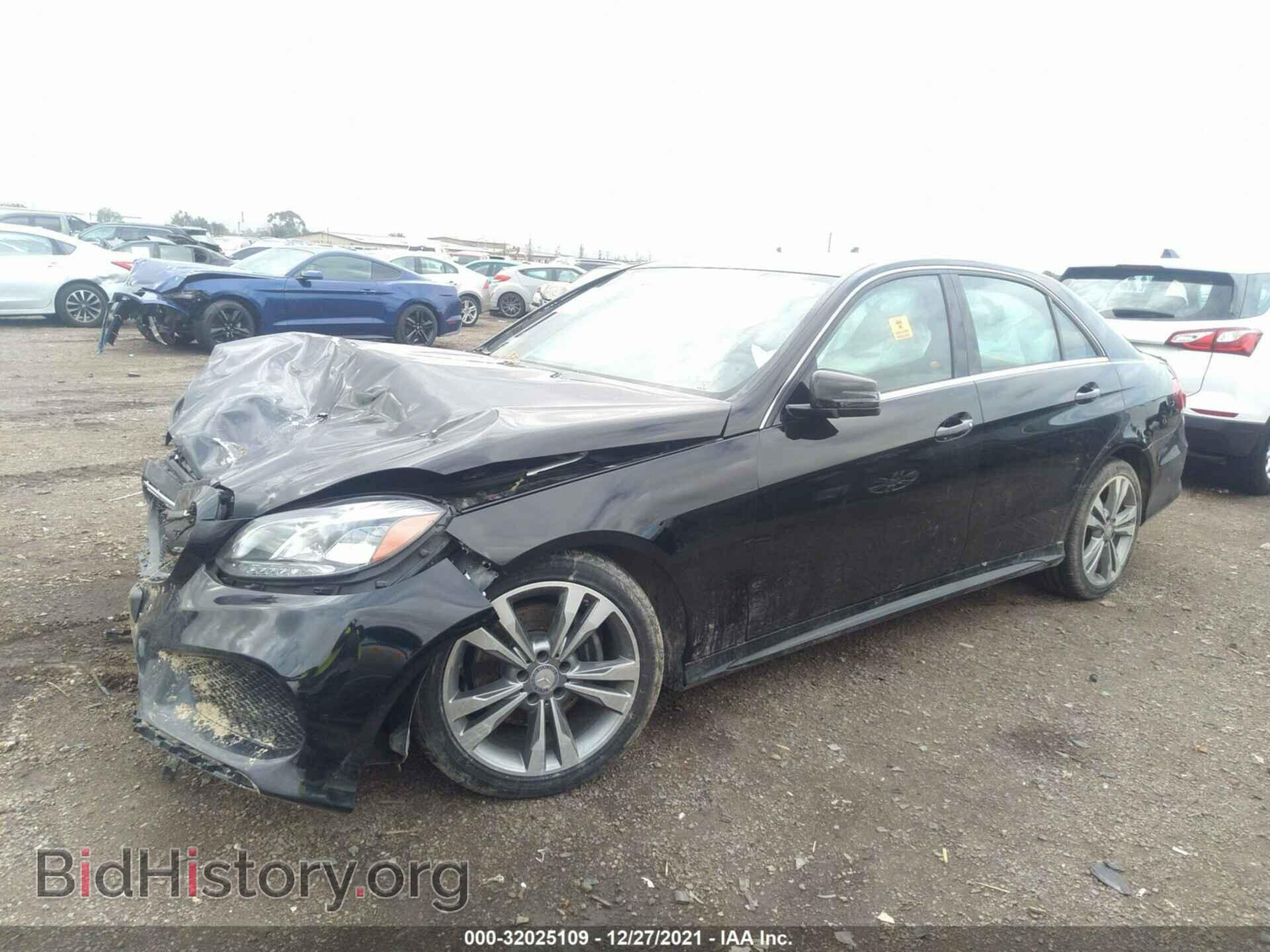 2015 MERCEDES-BENZ E-CLASS - VIN: WDDHF5KB2FB123010 - Фото 2