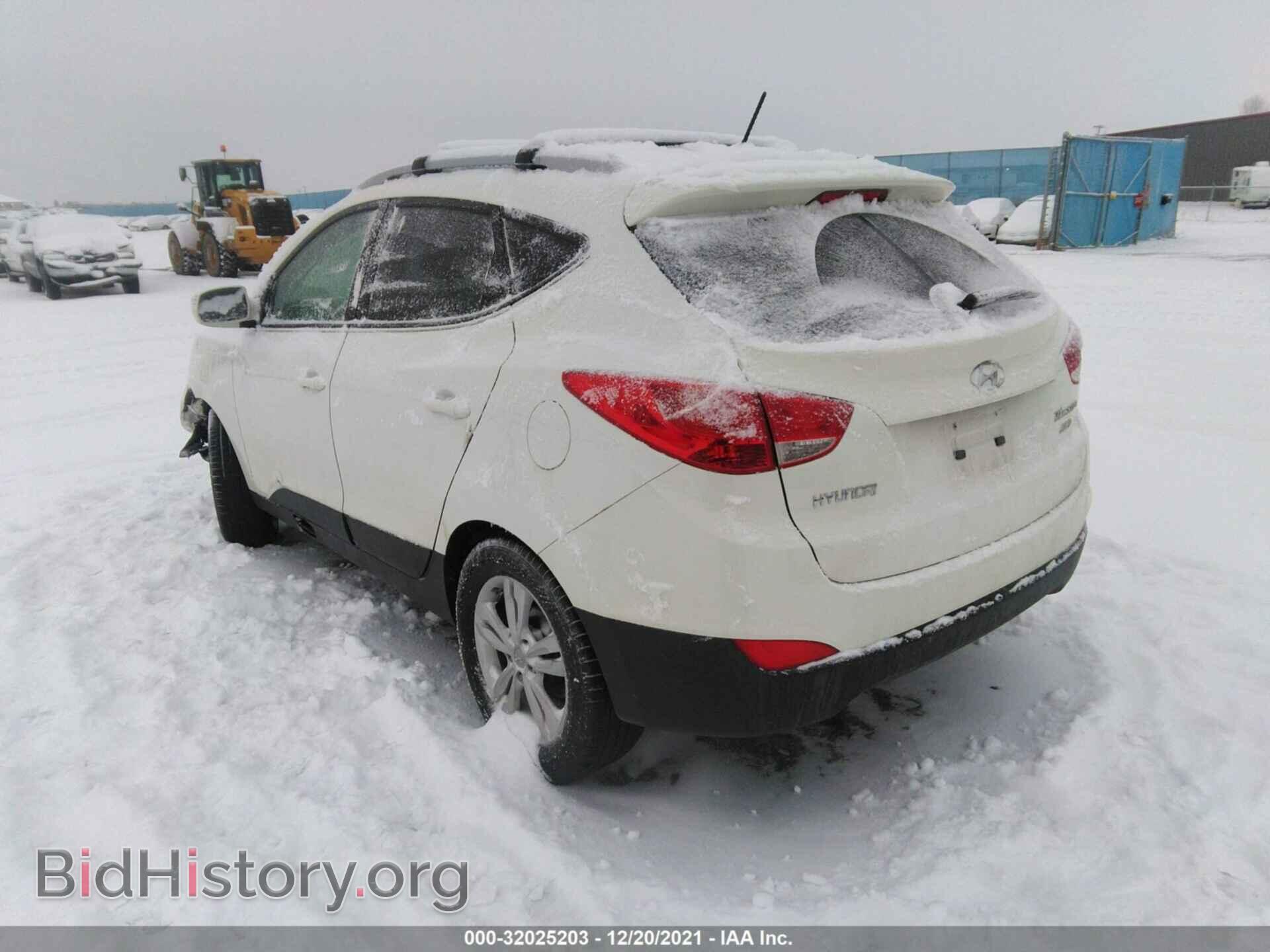 2012 HYUNDAI TUCSON - VIN: KM8JUCAC5CU542996 - Фото 3