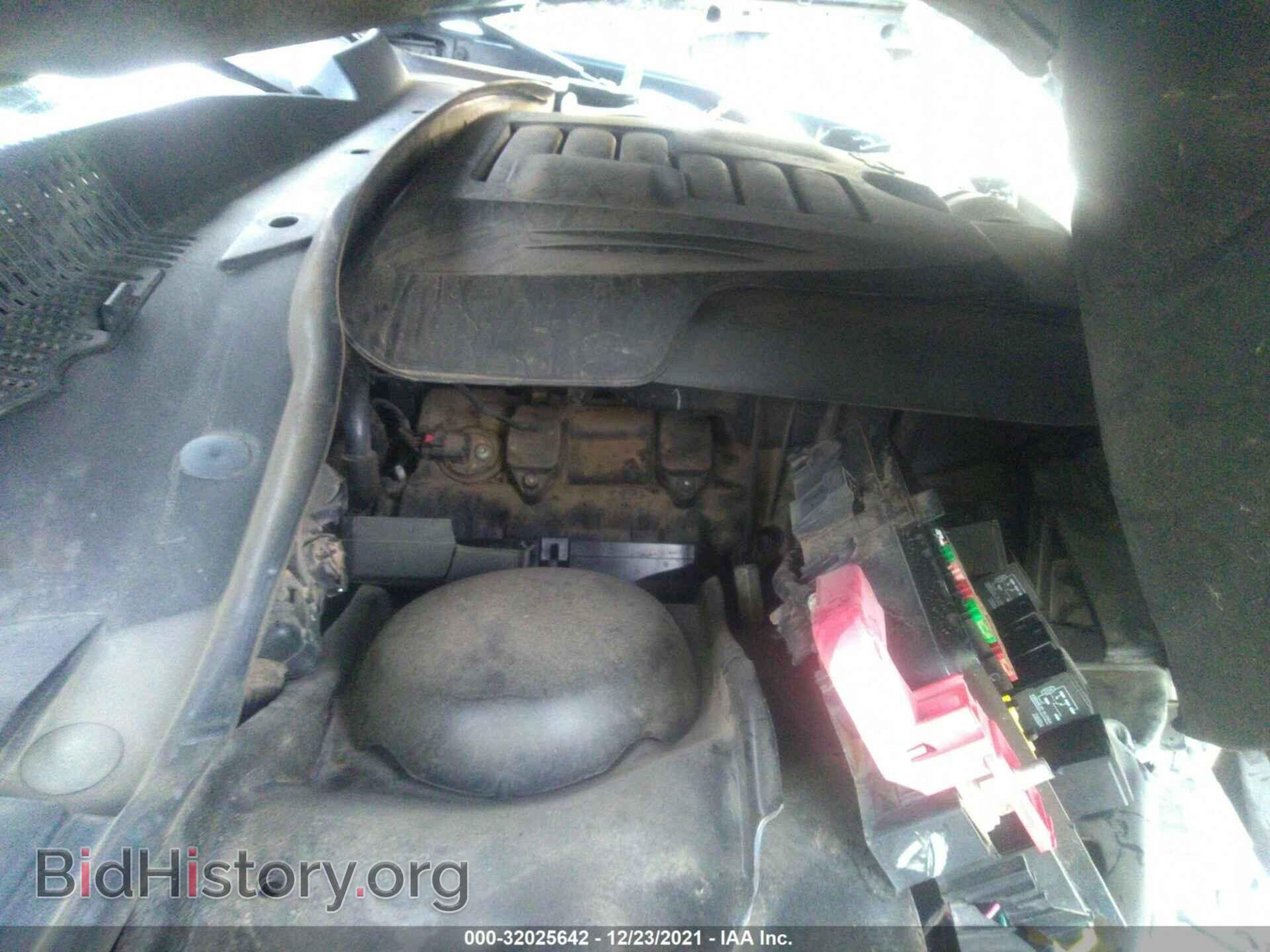 2013 CHRYSLER 300 - VIN: 2C3CCAAG0DH699349 - Фото 10